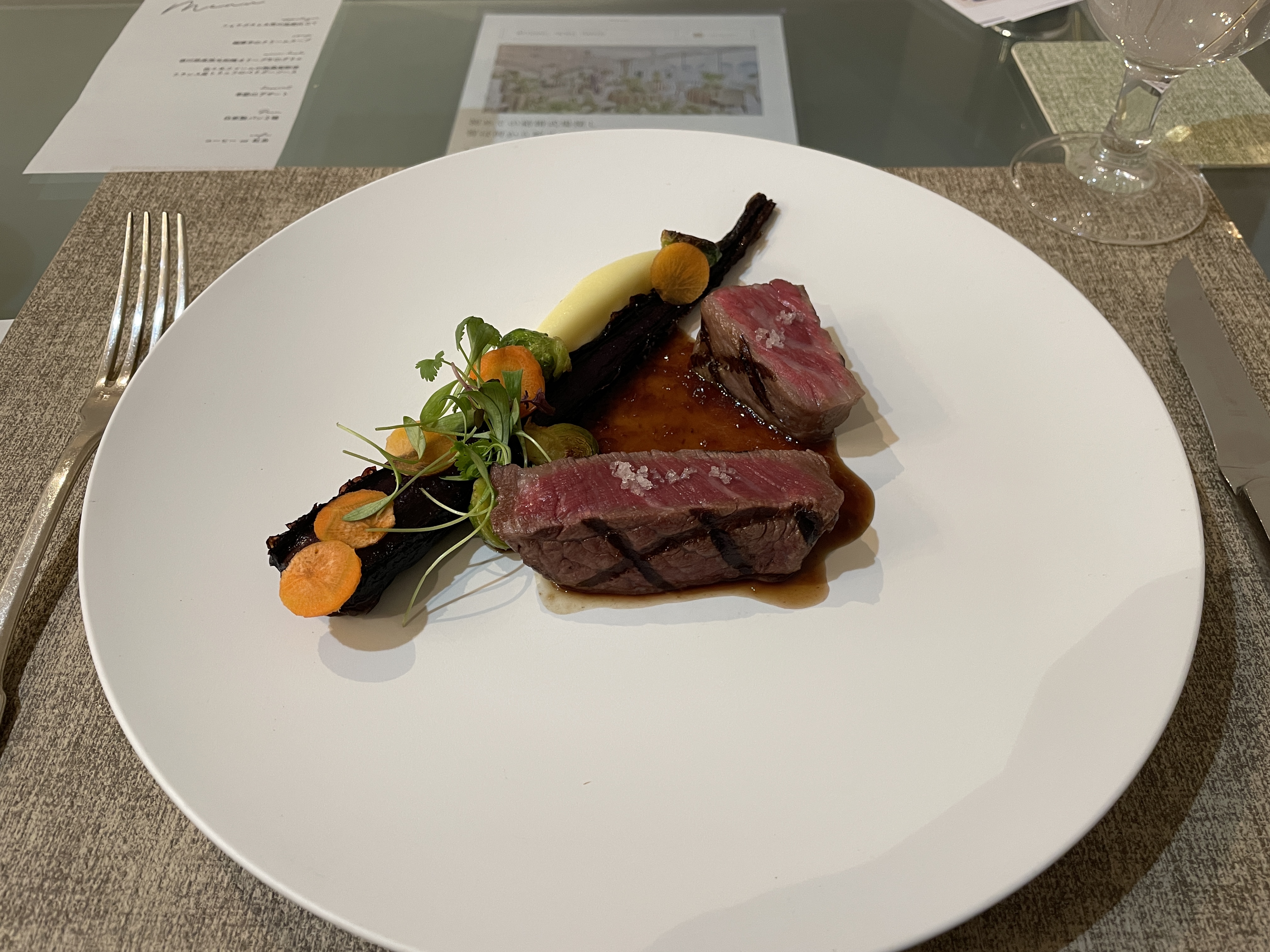 セント・ラファエロチャペル御堂筋