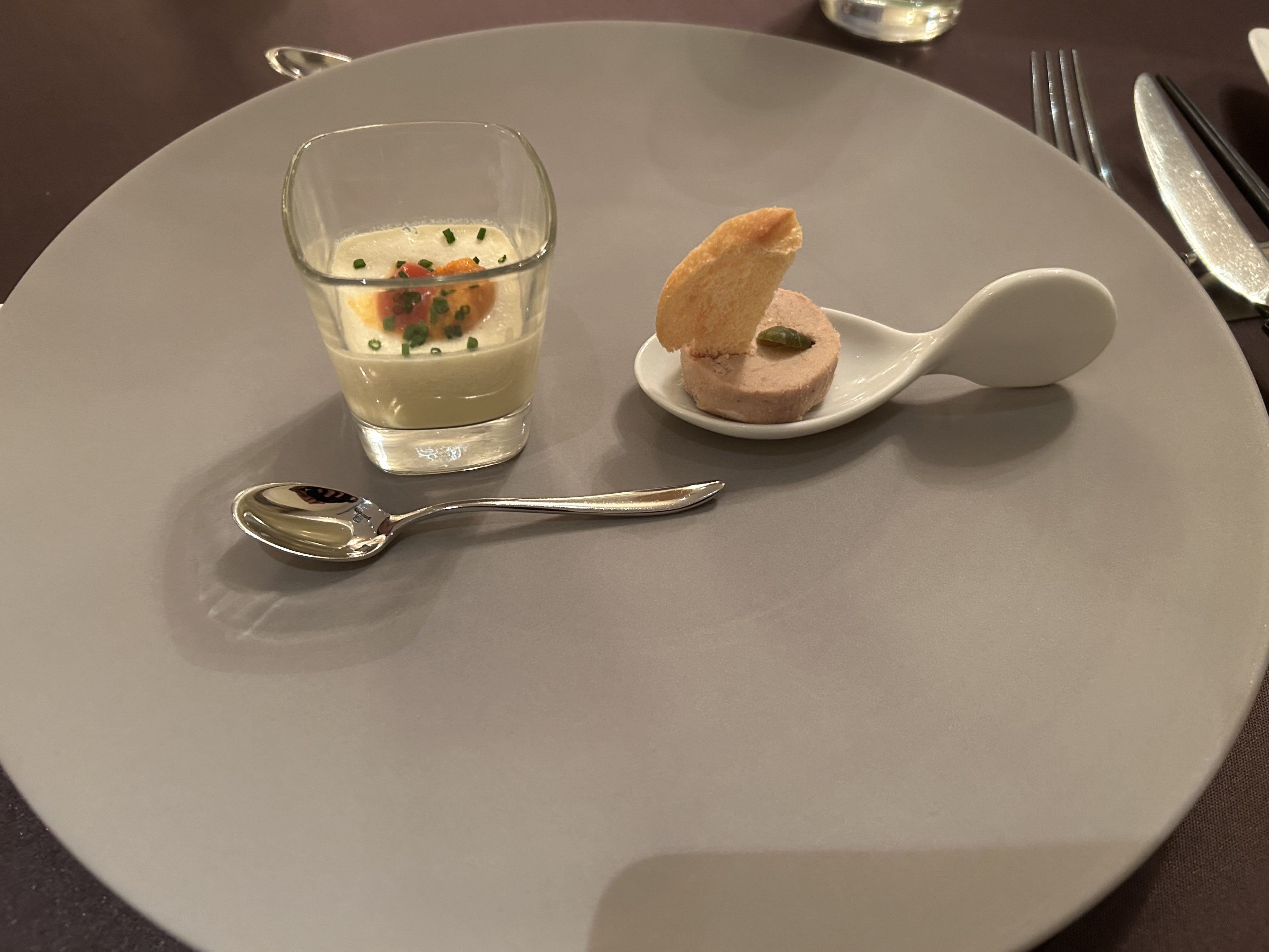 ラ・バンク・ド・ロア(横浜市指定有形文化財)