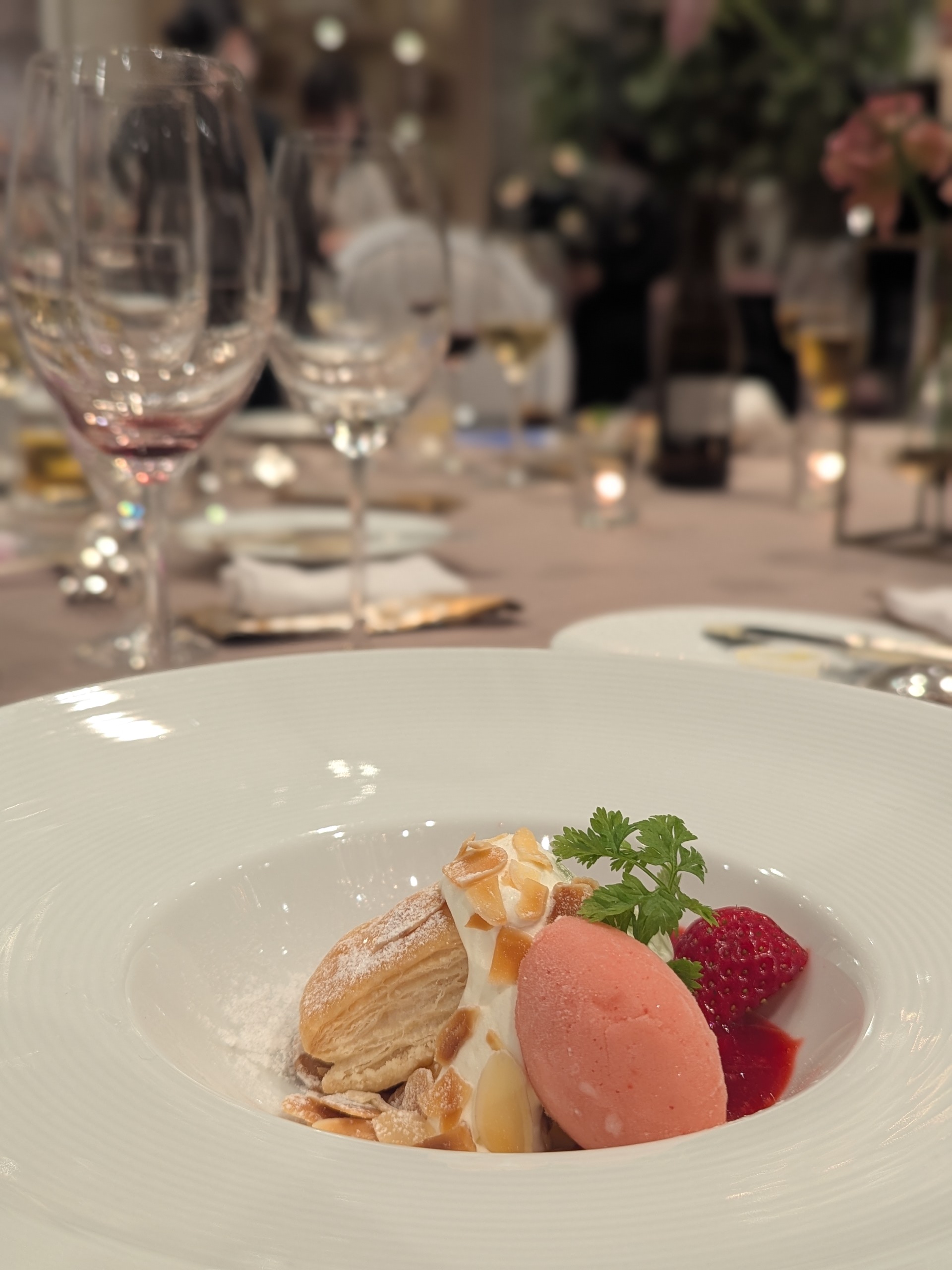 ザ ストリングス表参道