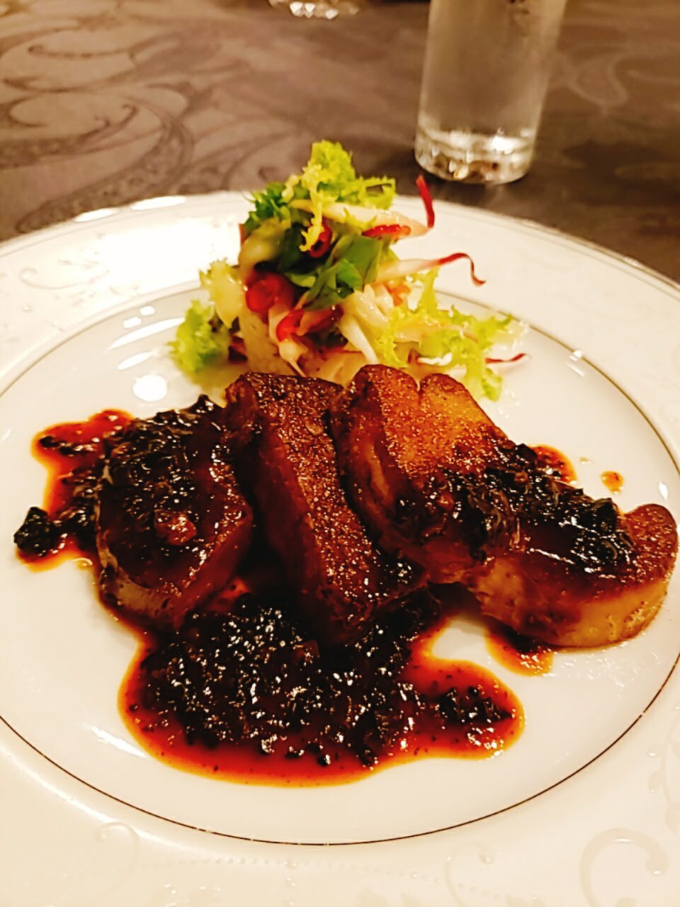 アンフェリシオン