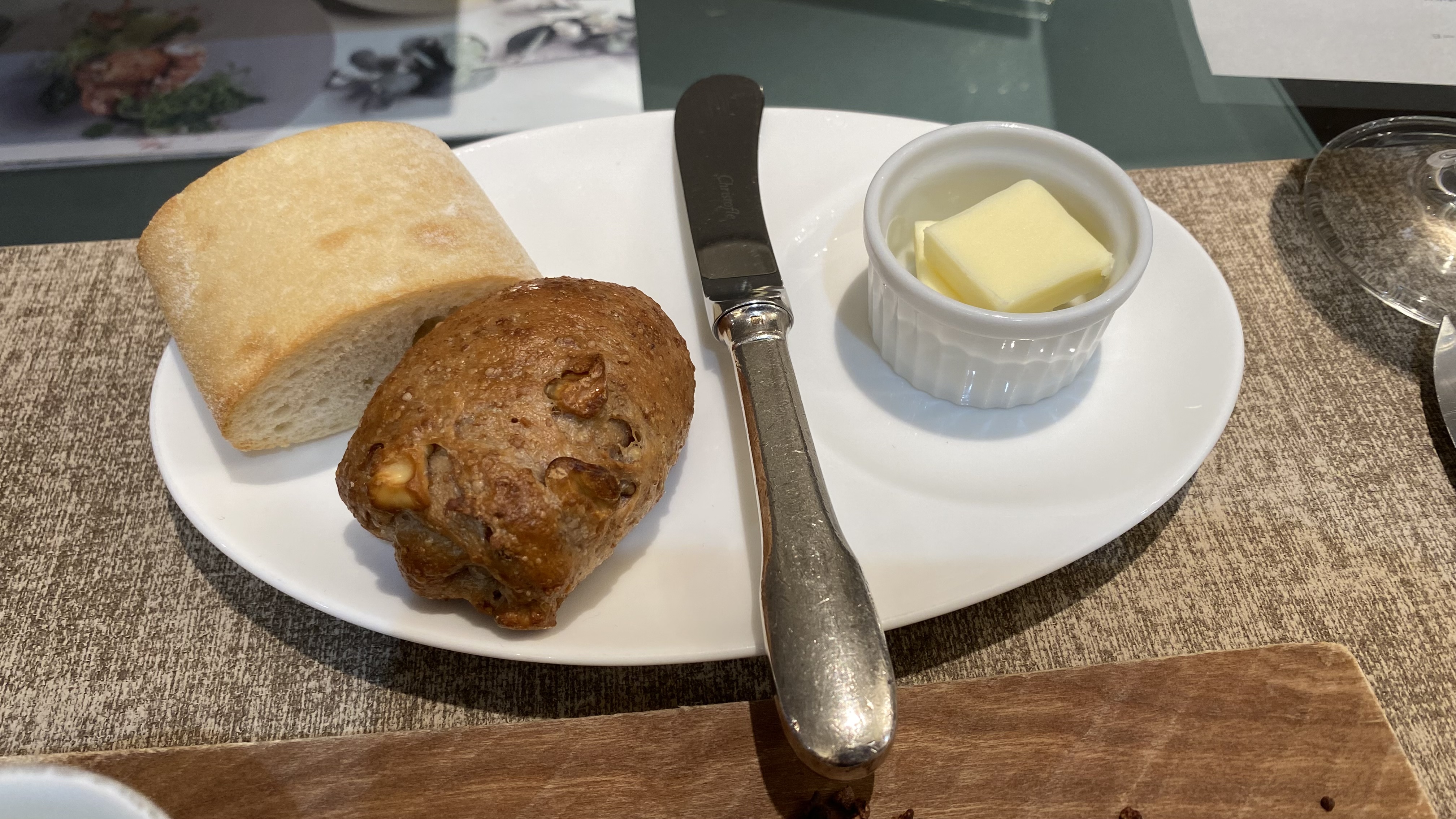 セント・ラファエロチャペル御堂筋