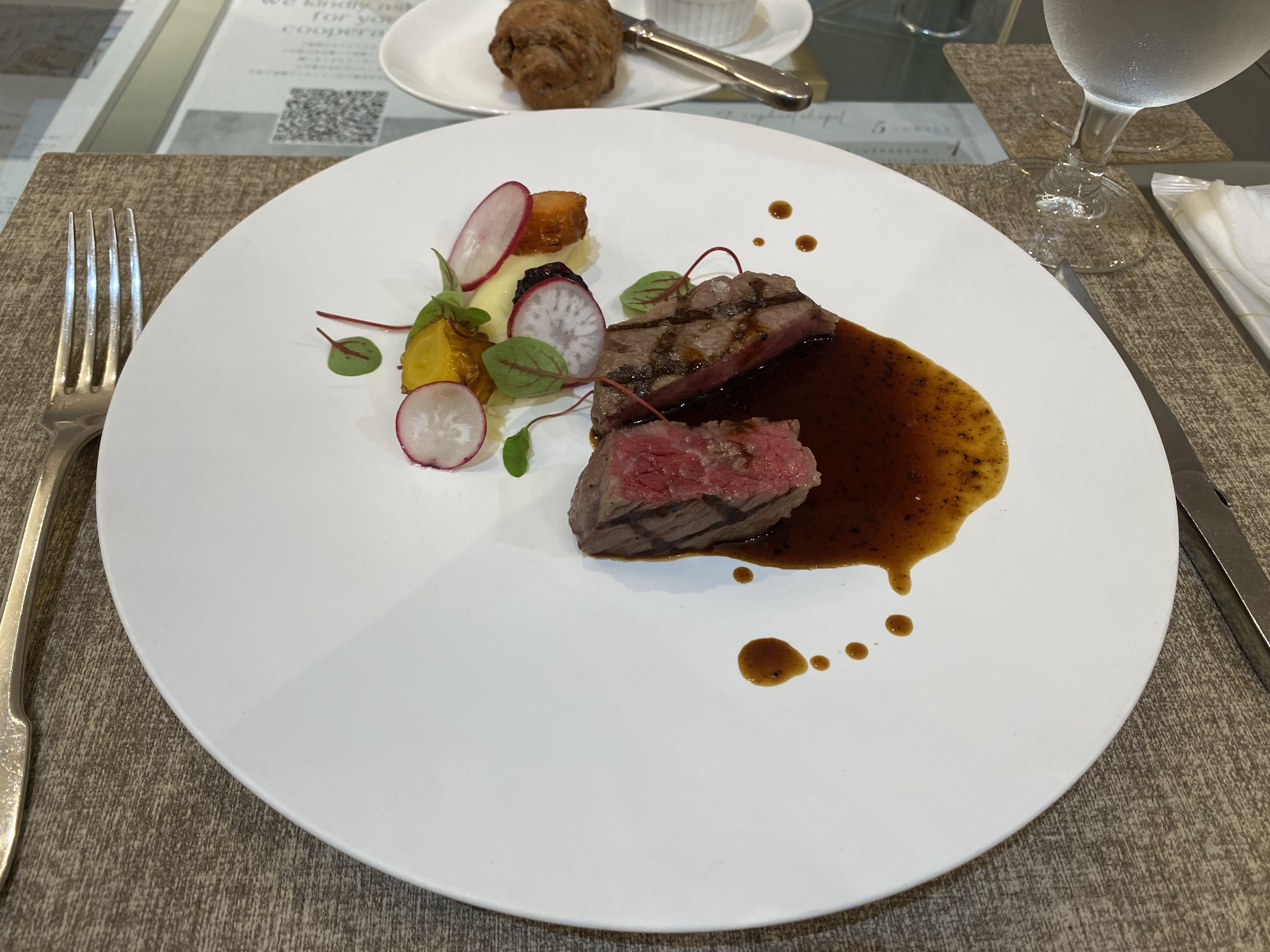 セント・ラファエロチャペル御堂筋