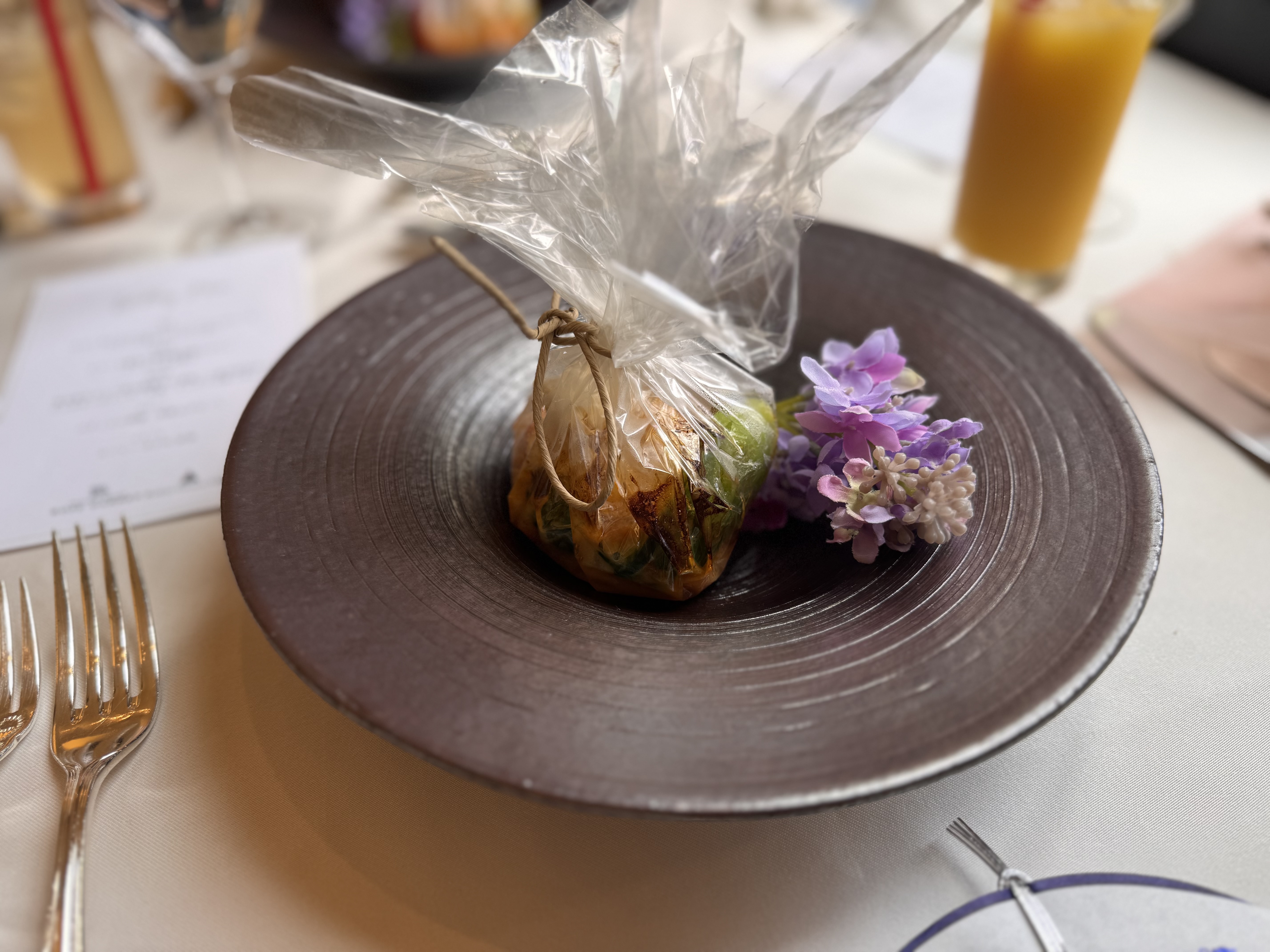 ローズガーデン/ロイヤルグレース大聖堂