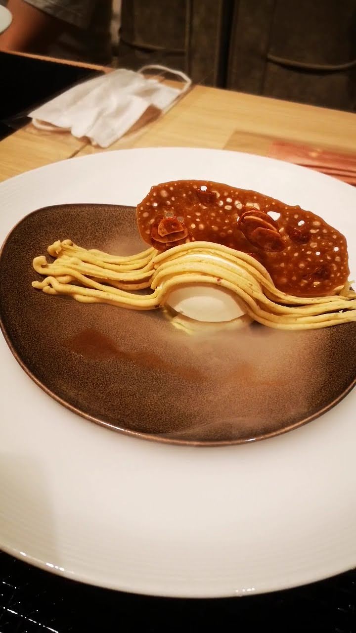 ザ ストリングス表参道