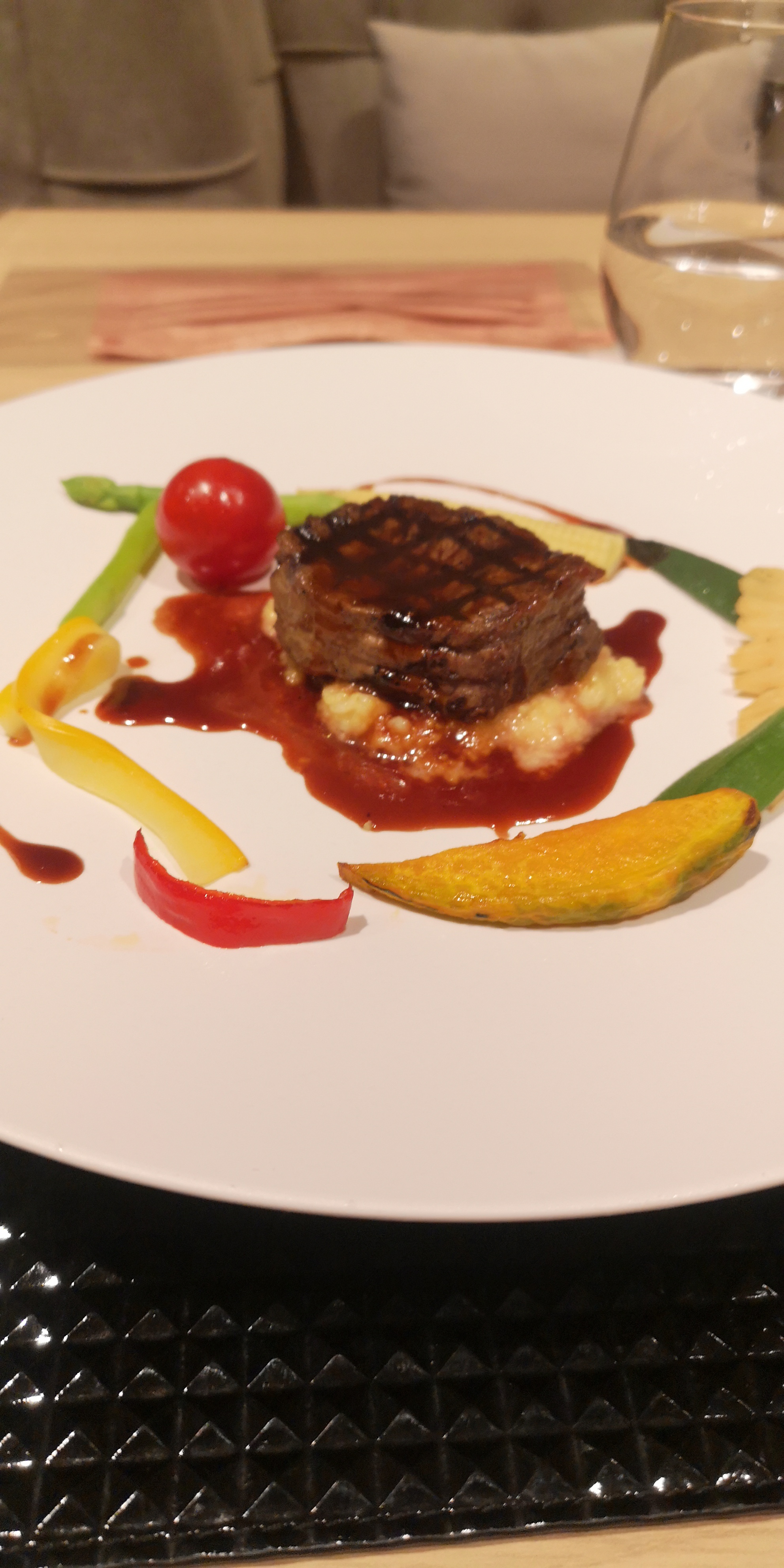 ザ ストリングス表参道