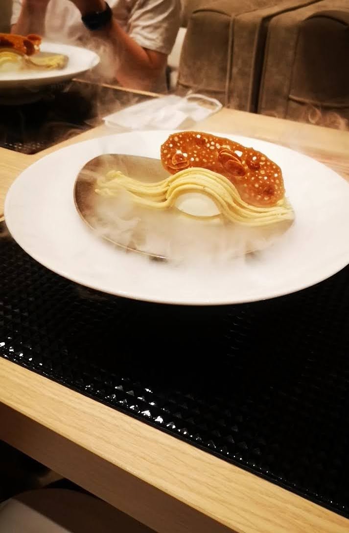 ザ ストリングス表参道