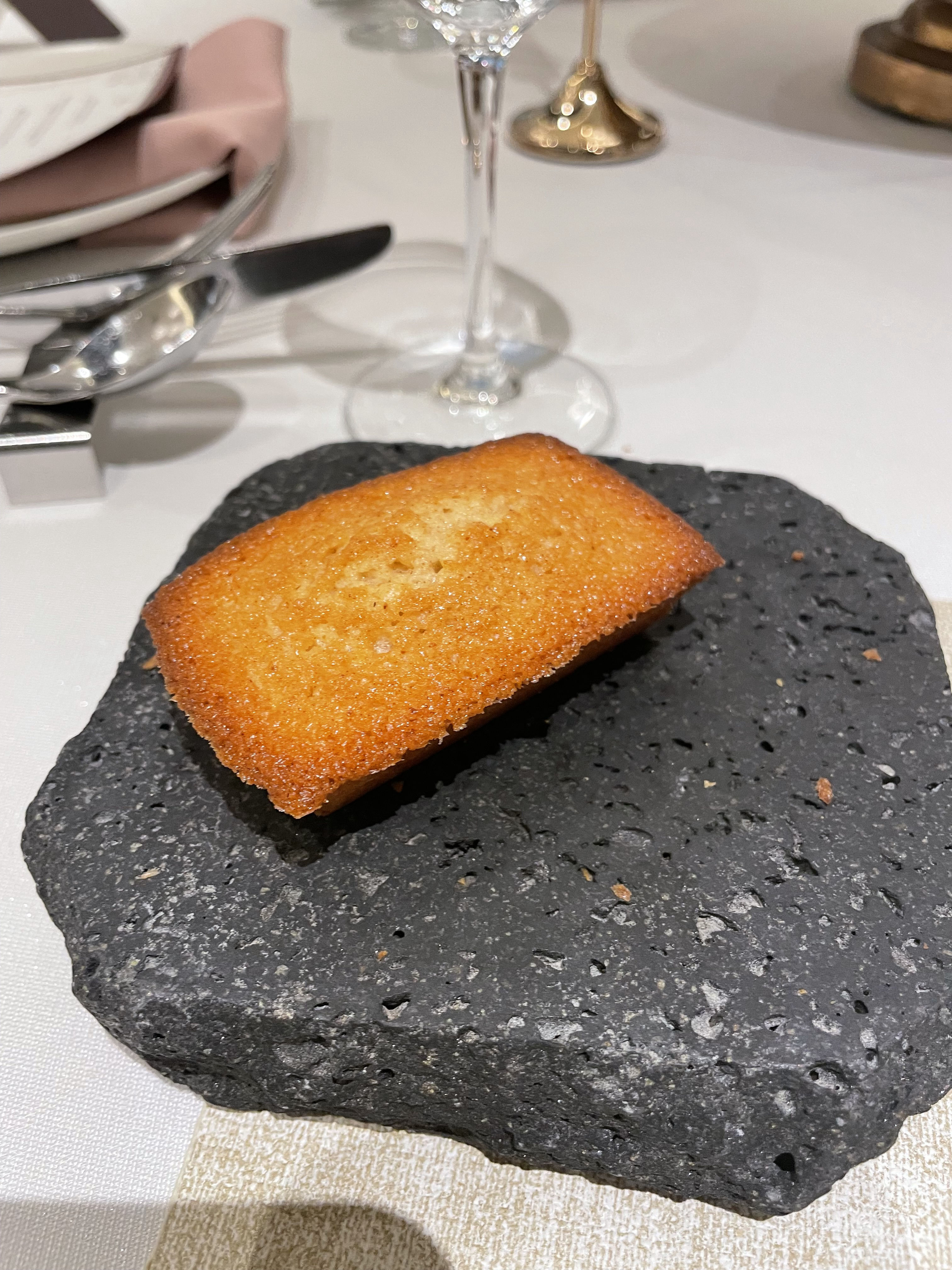 宮の森フランセス教会