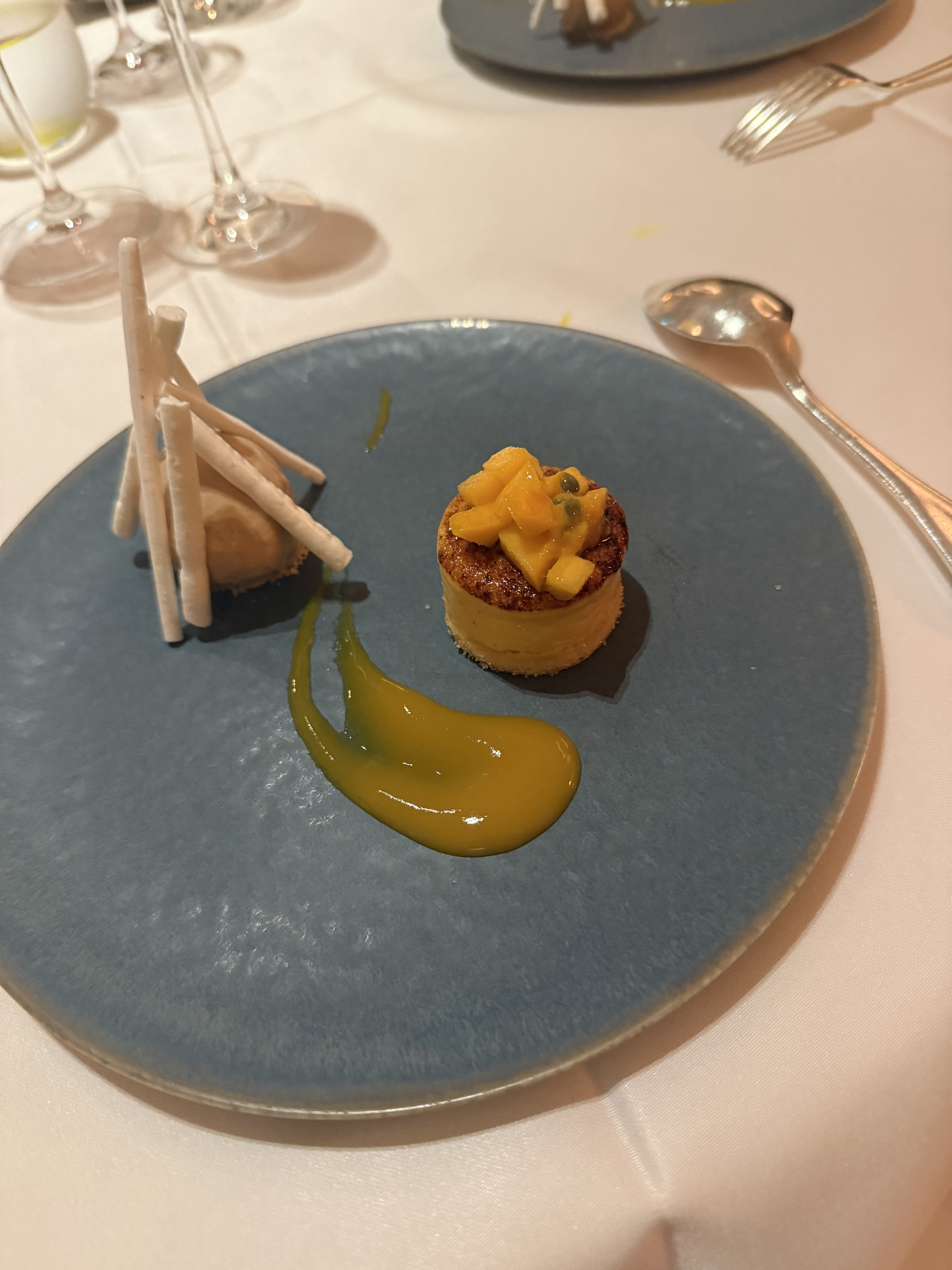 レストランひらまつ 博多