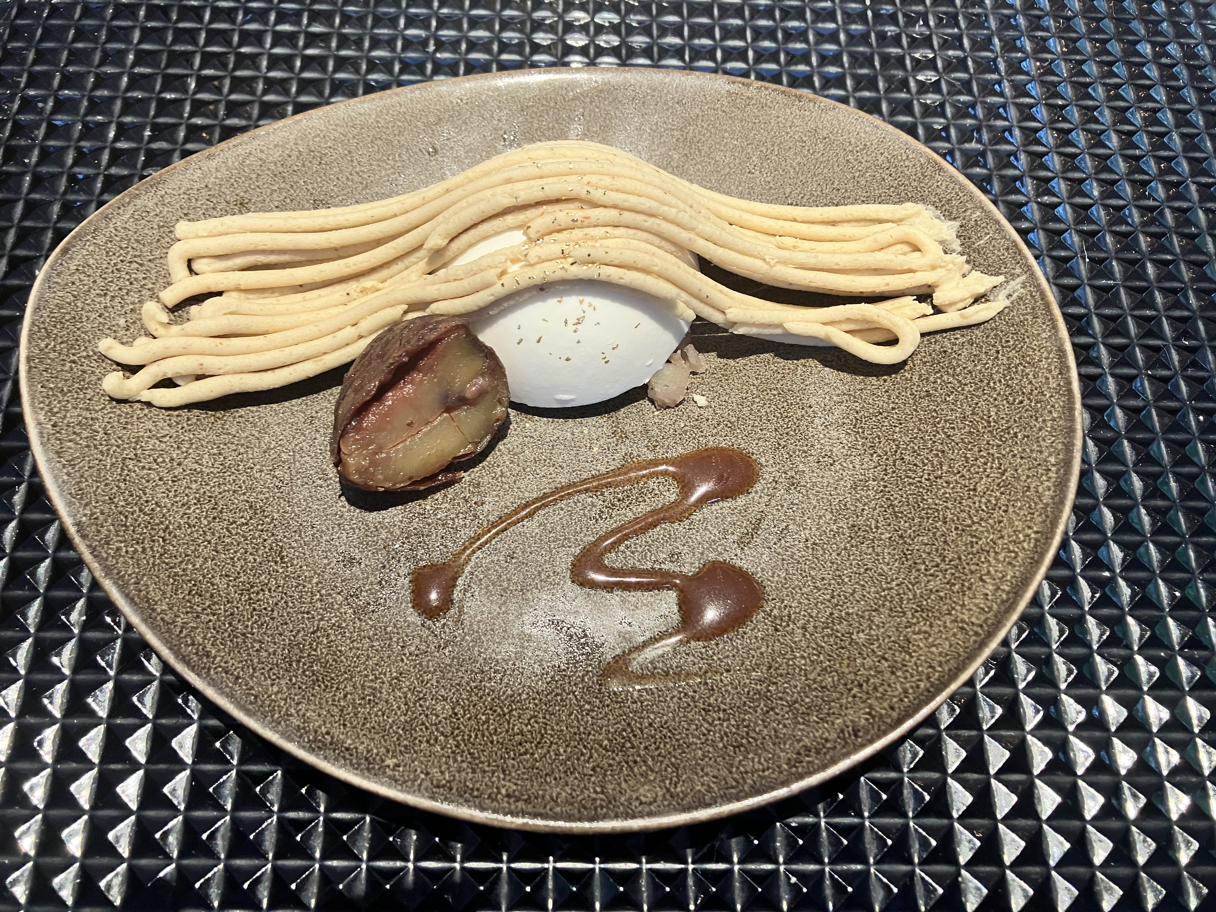 ザ ストリングス表参道