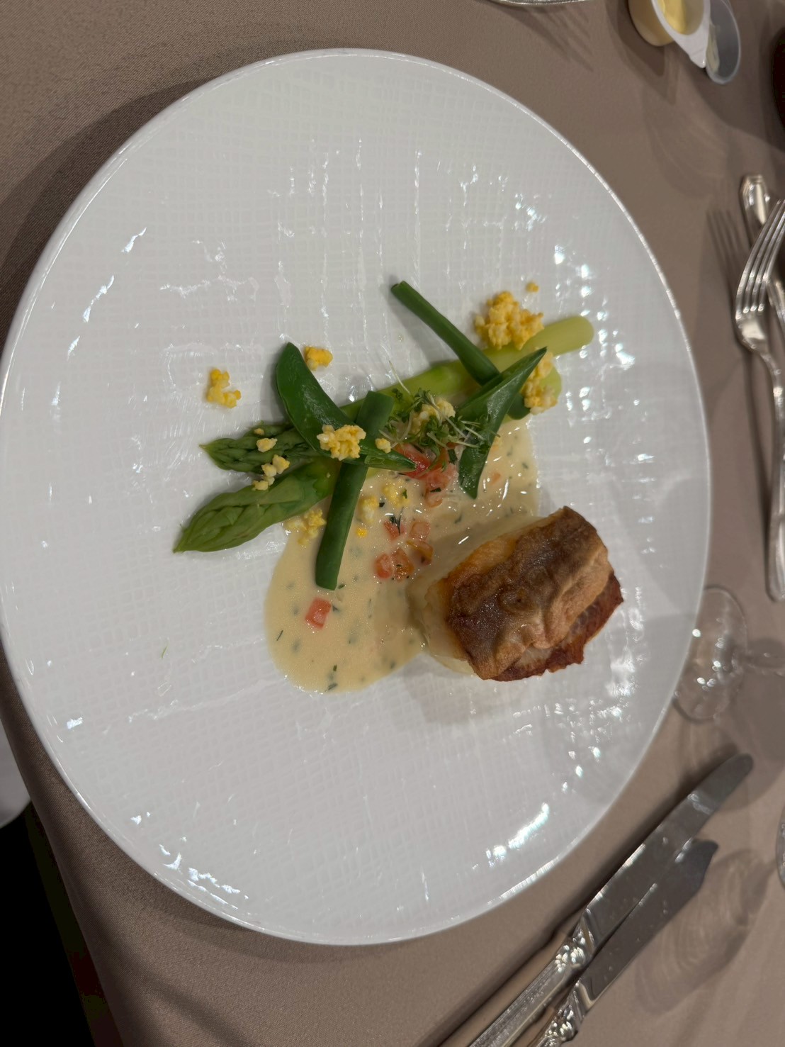 ザ ストリングス表参道