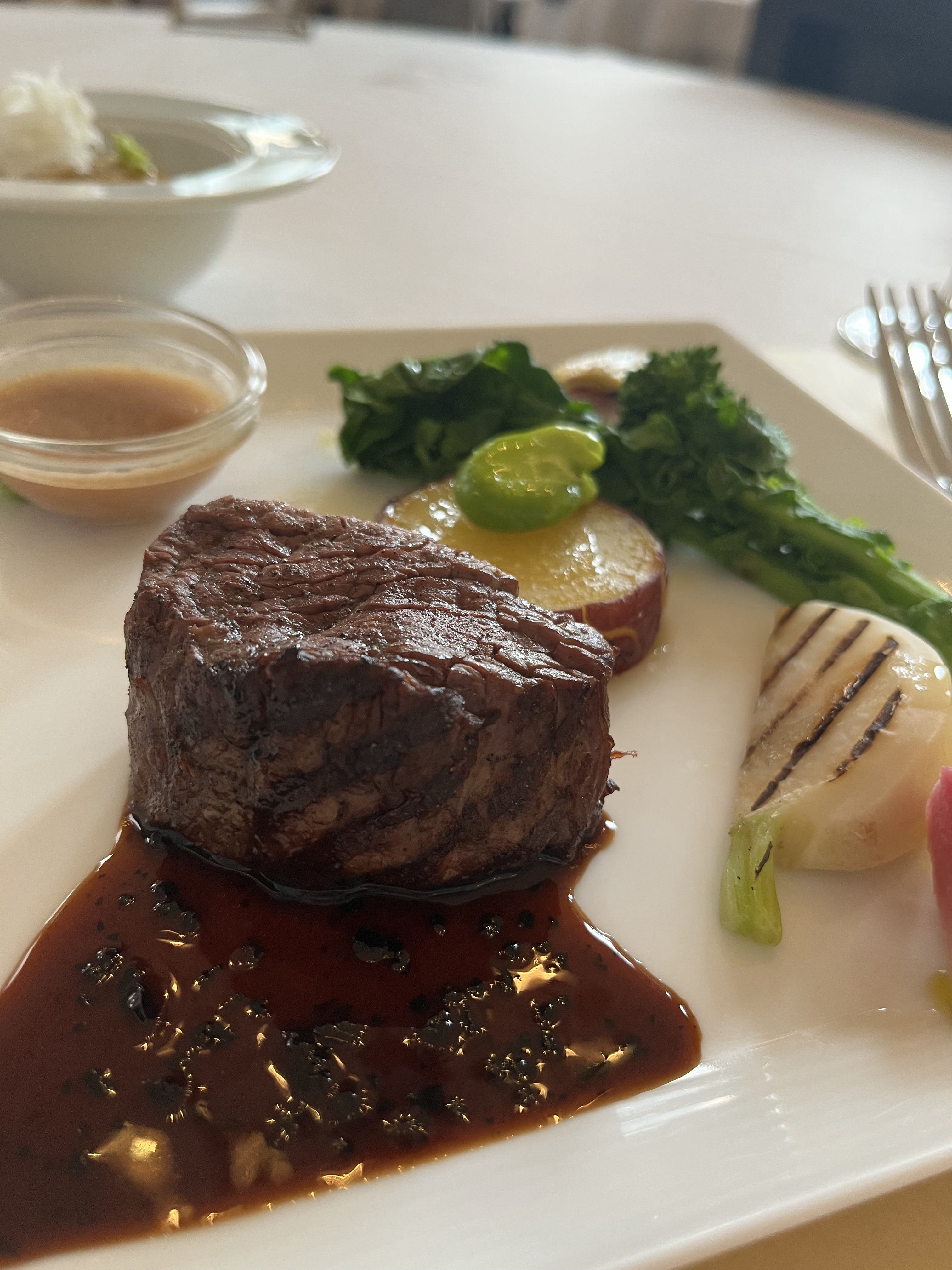 アルモニービアン