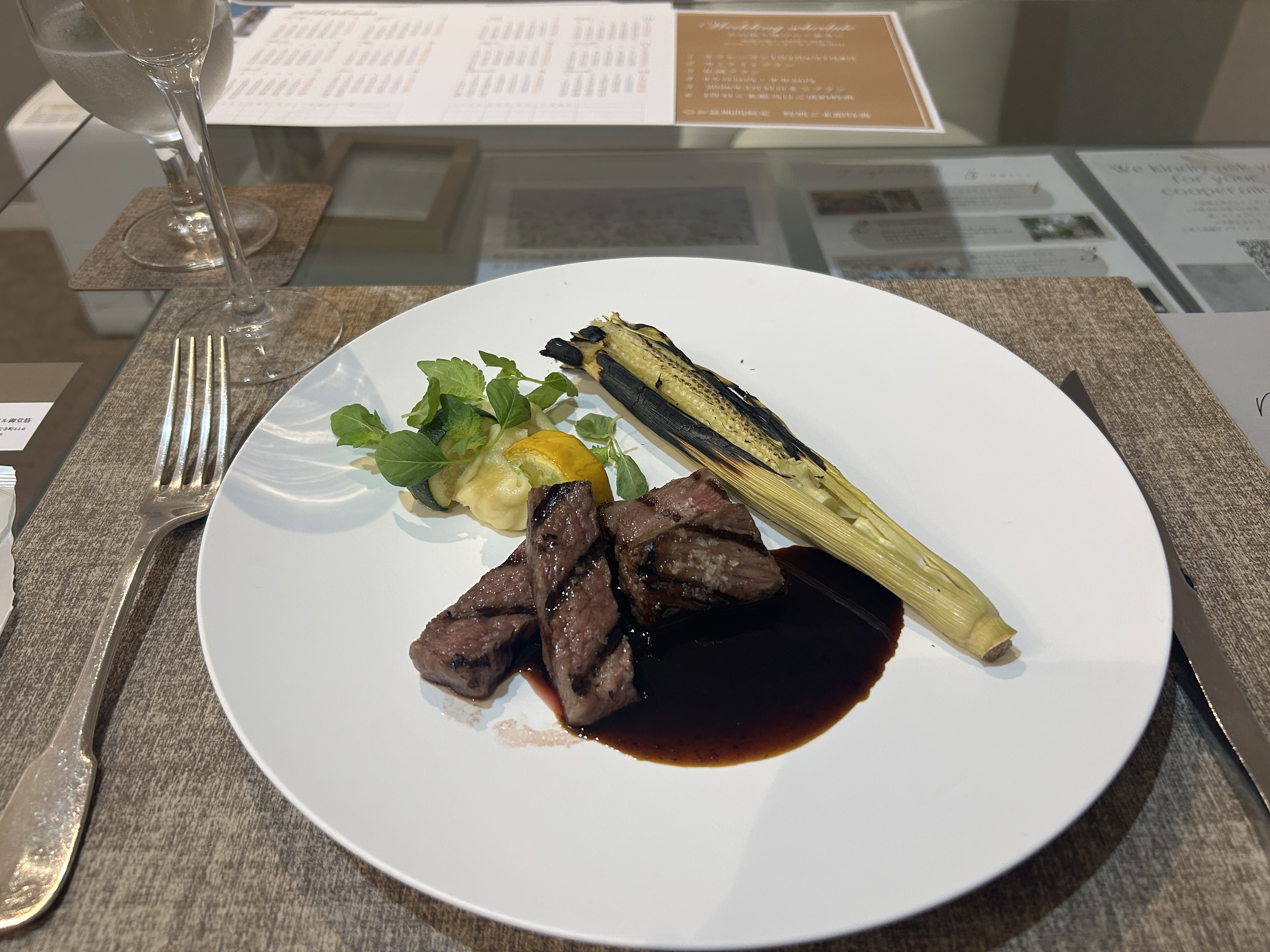 セント・ラファエロチャペル御堂筋