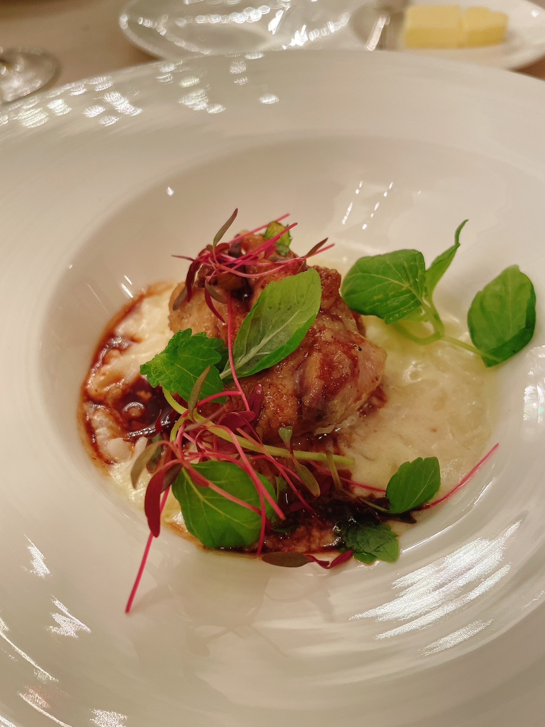 セント・ラファエロチャペル御堂筋