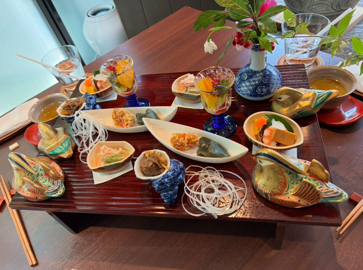 The KIKUSUIRO narapark(菊水楼)