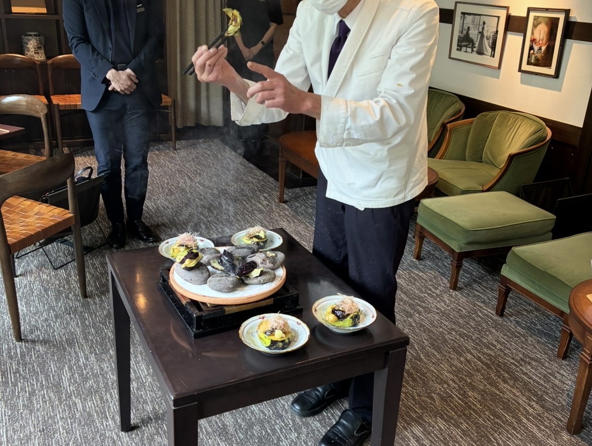 The KIKUSUIRO narapark(菊水楼)