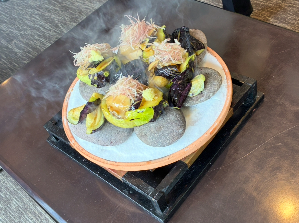 The KIKUSUIRO narapark(菊水楼)