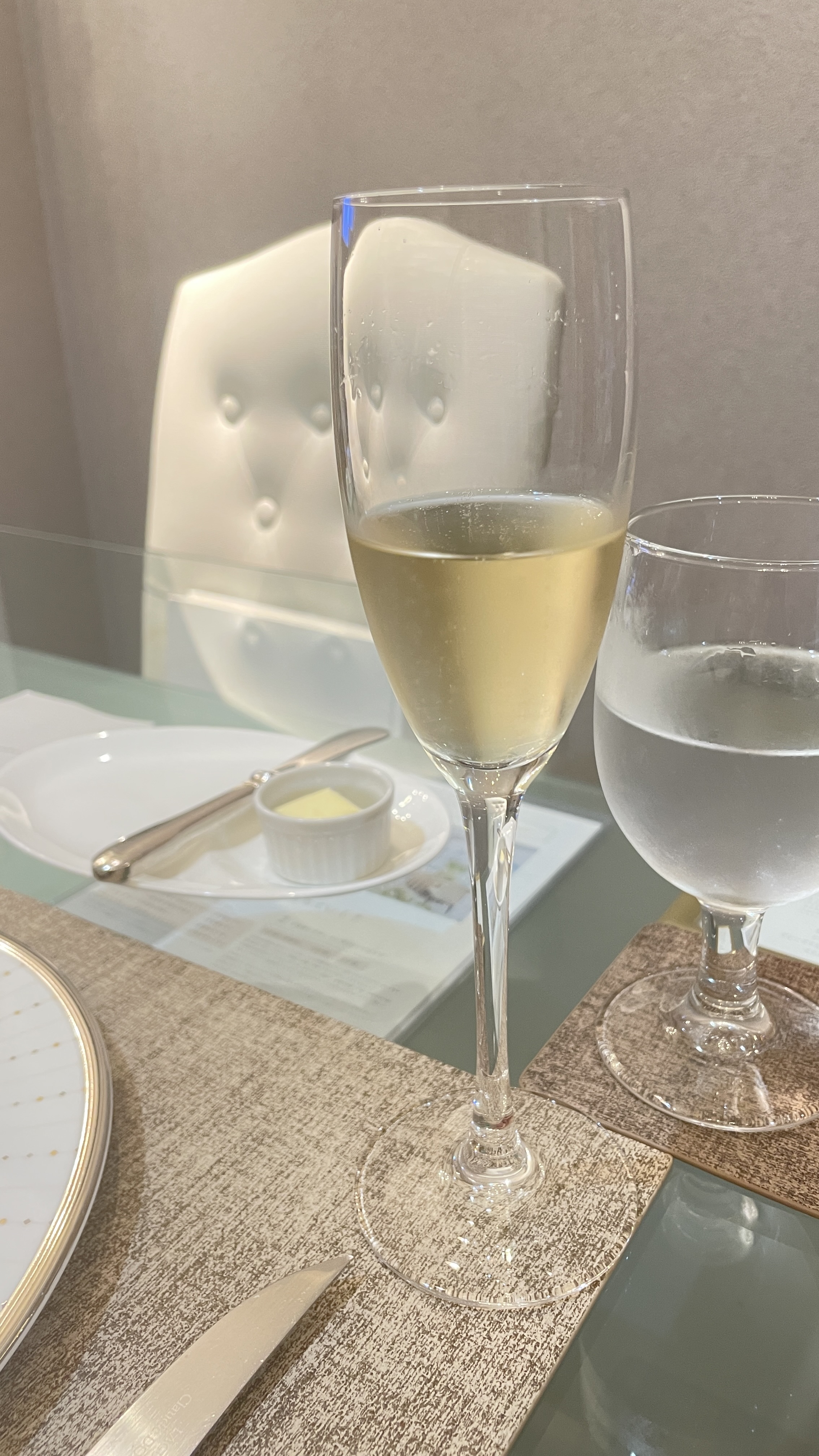 セント・ラファエロチャペル御堂筋