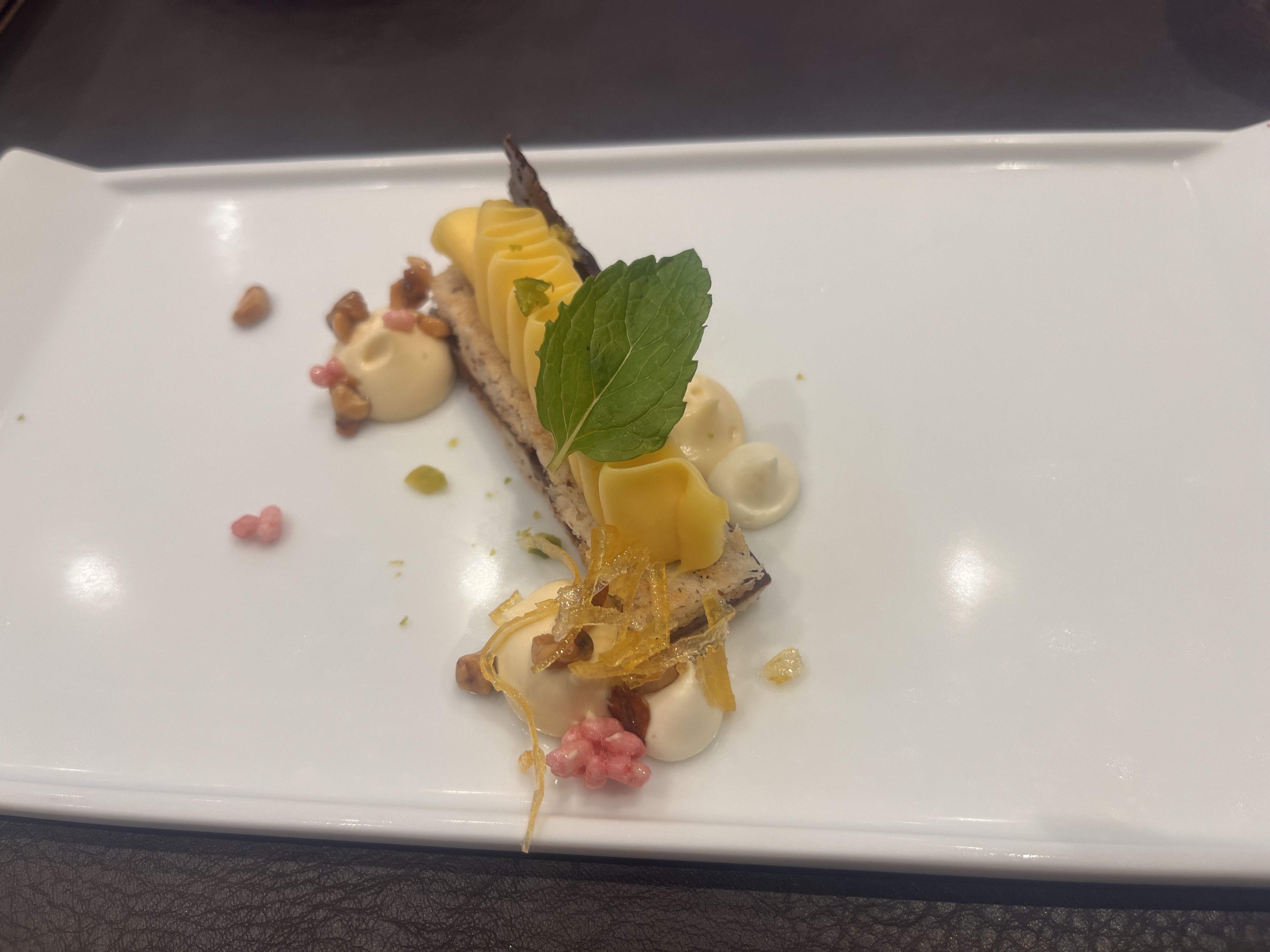 アンジェリオン オ プラザ TOKYO