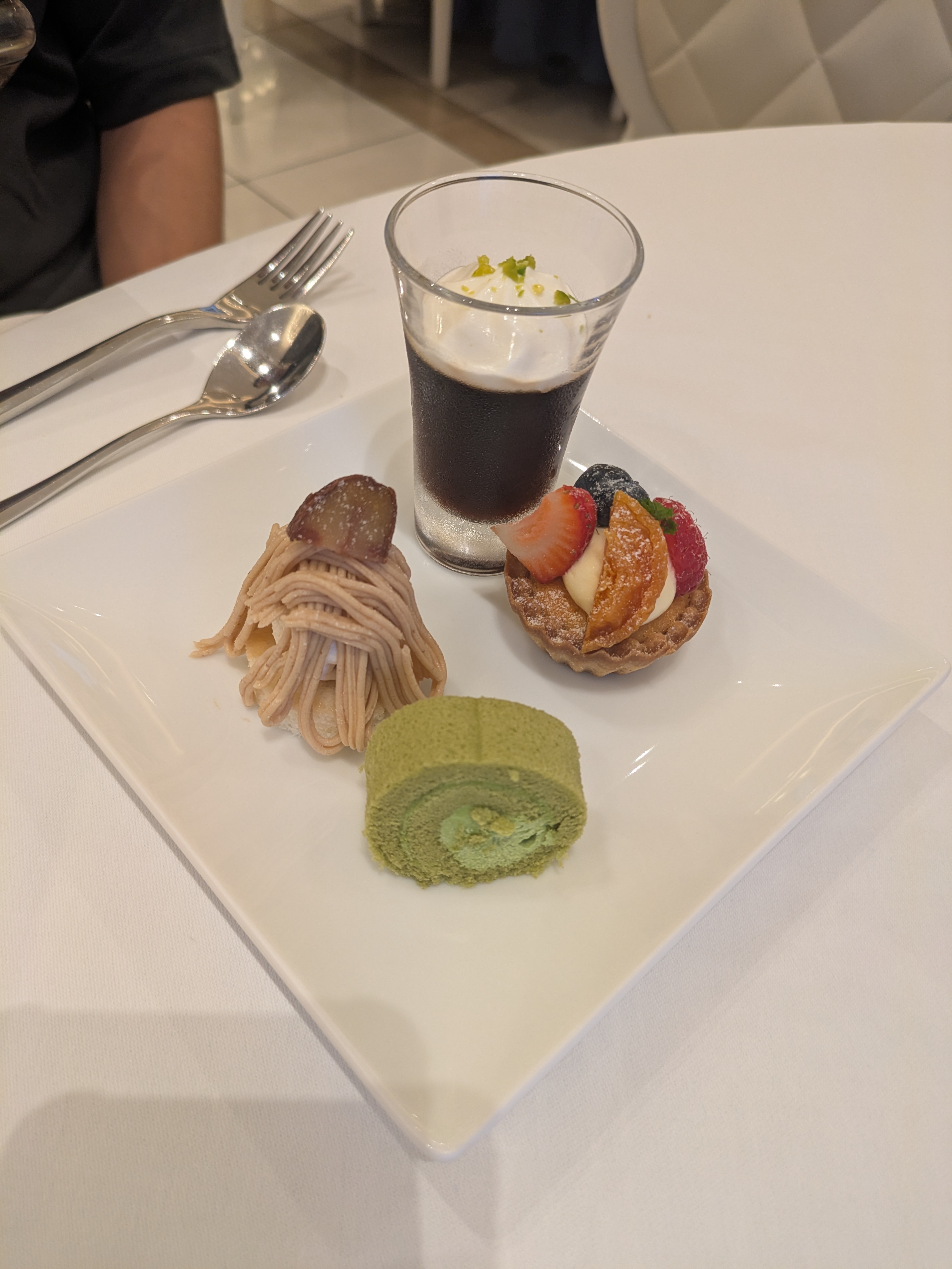 アンジェリオン オ プラザ TOKYO