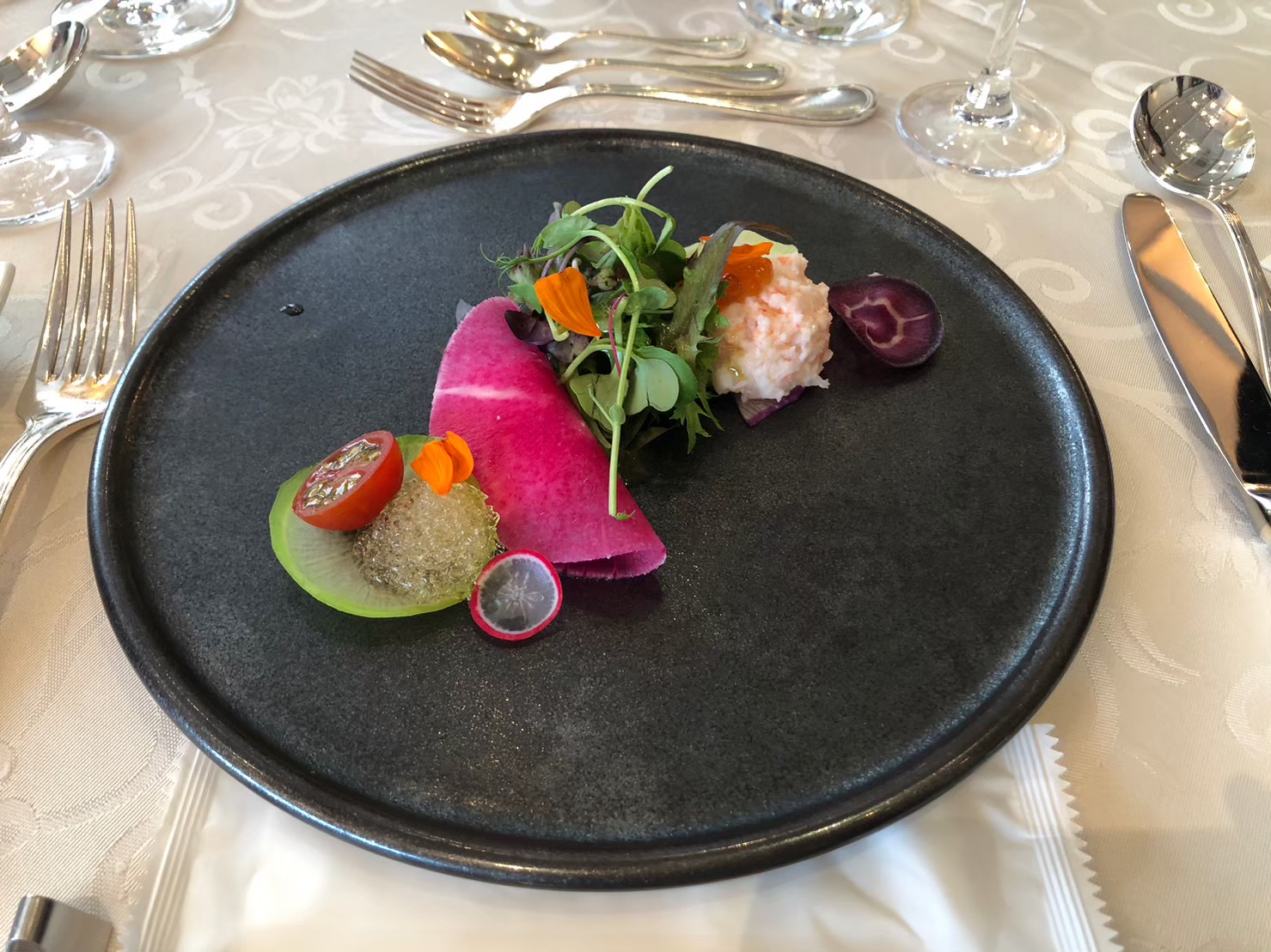 南青山サンタキアラ教会