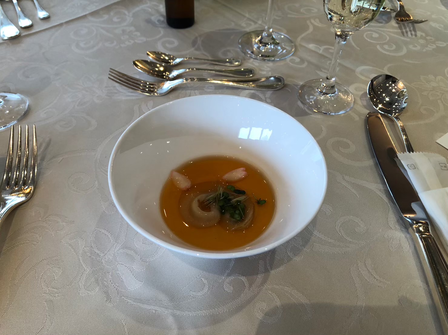 南青山サンタキアラ教会