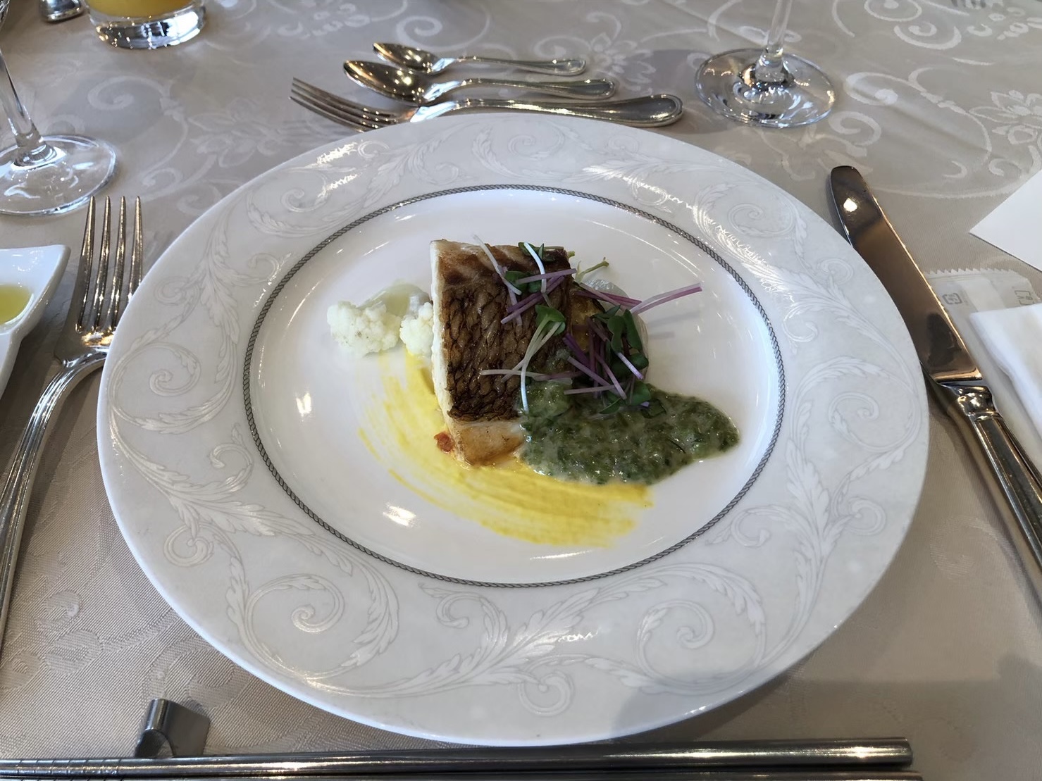 南青山サンタキアラ教会