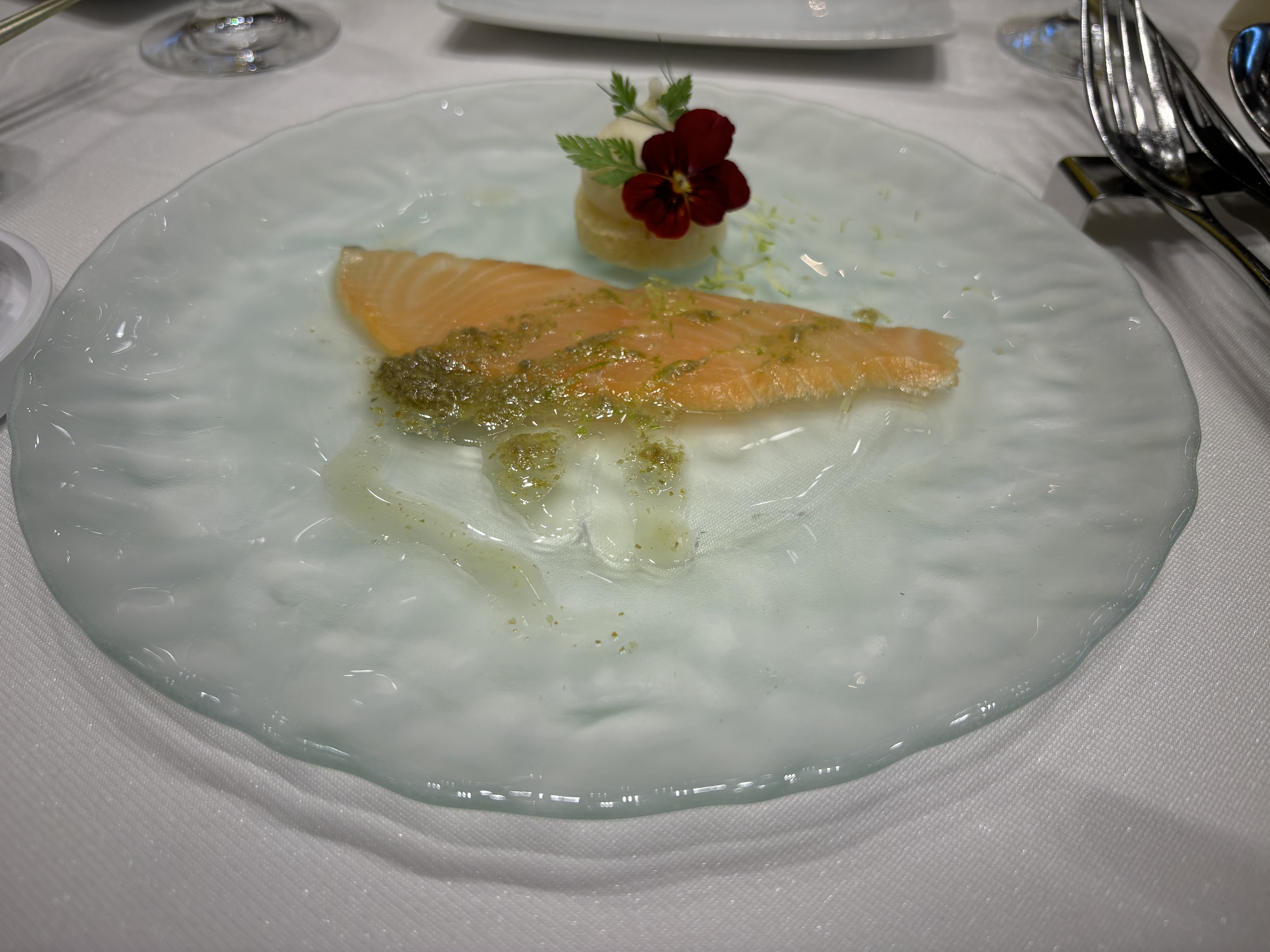 宮の森フランセス教会