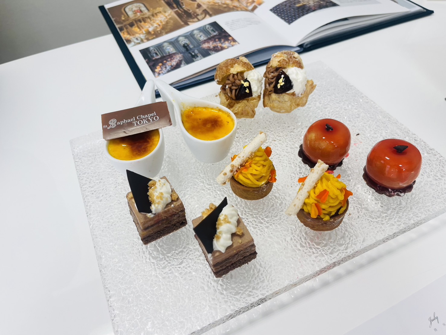 セント・ラファエロチャペル東京