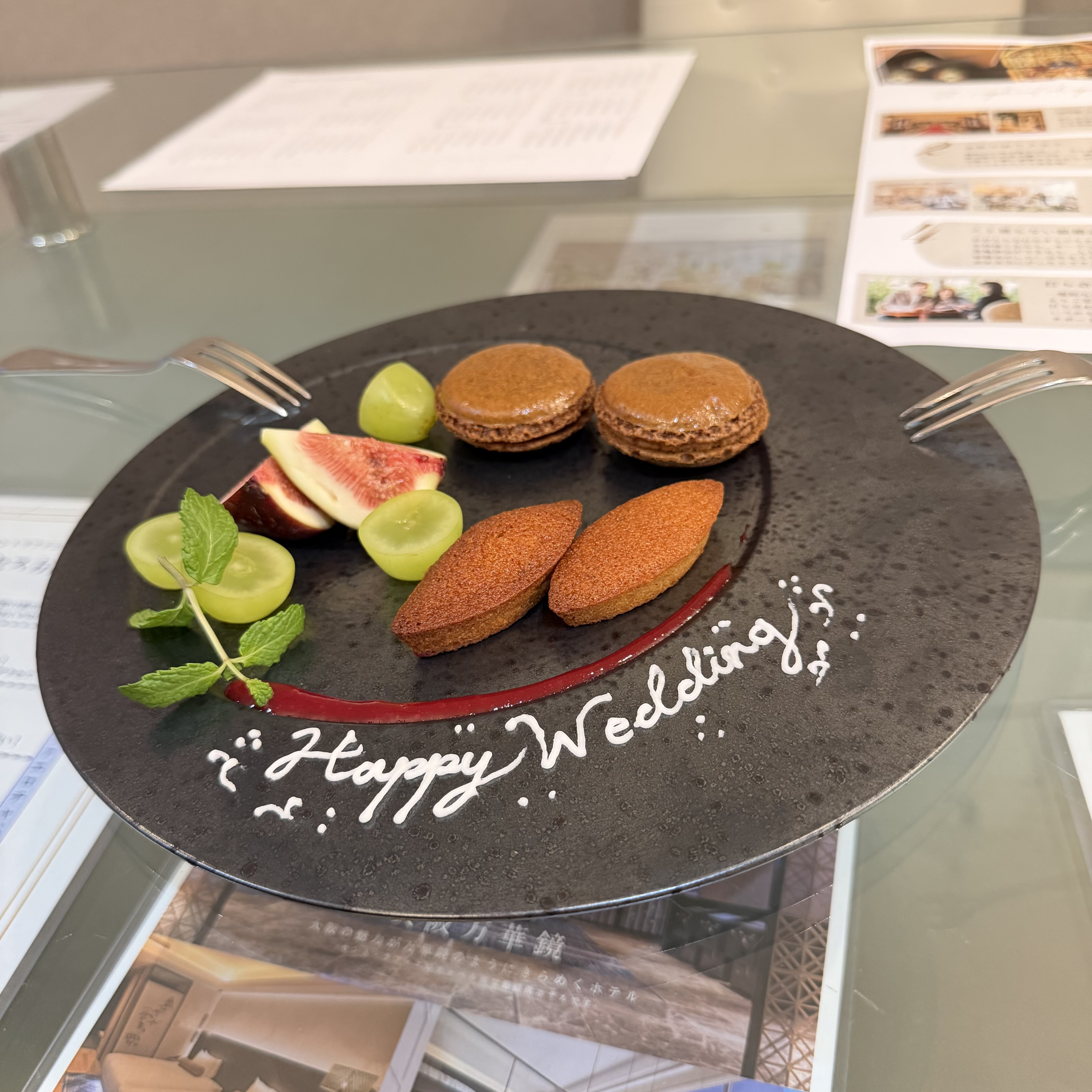 セント・ラファエロチャペル御堂筋