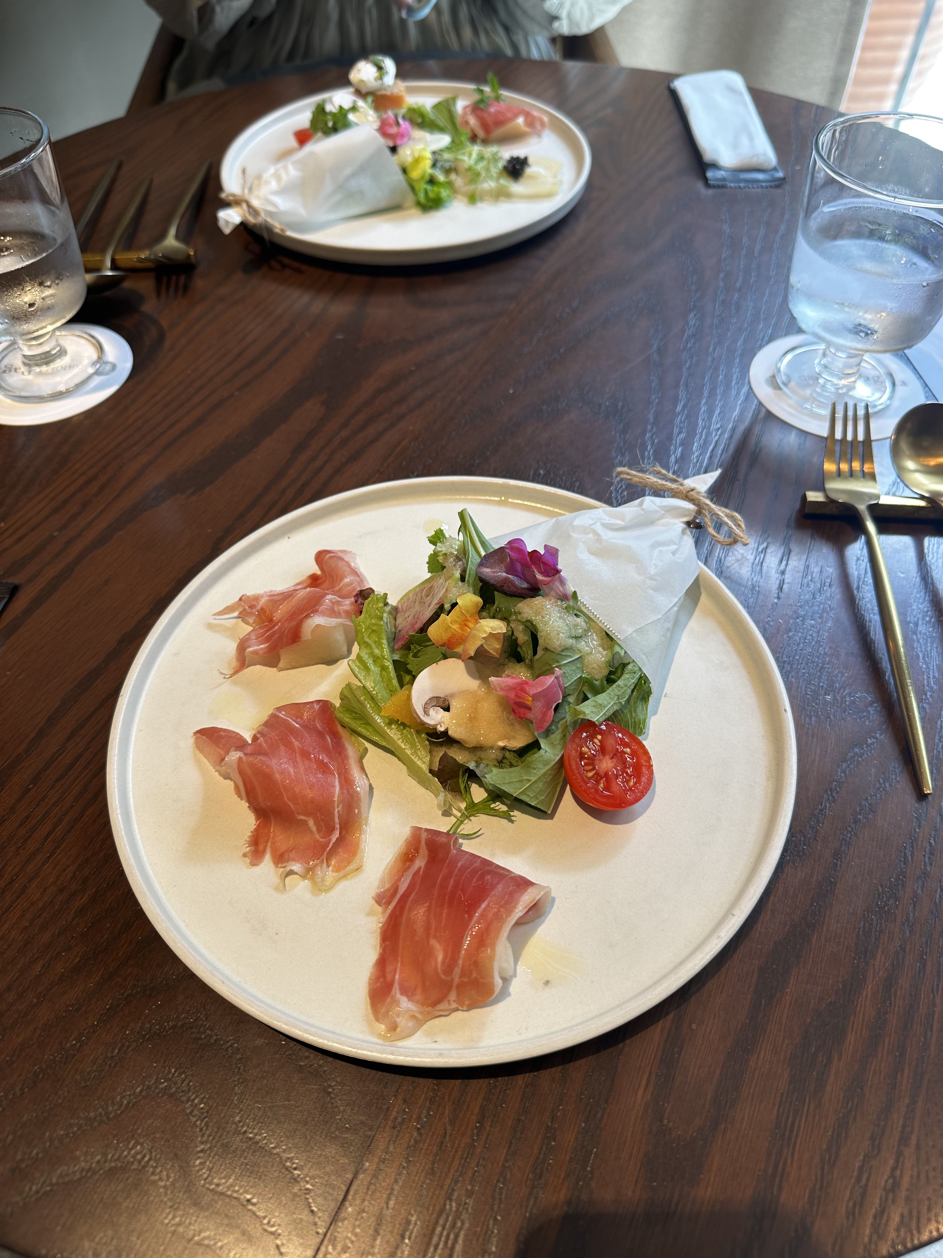 グリリアパージナ