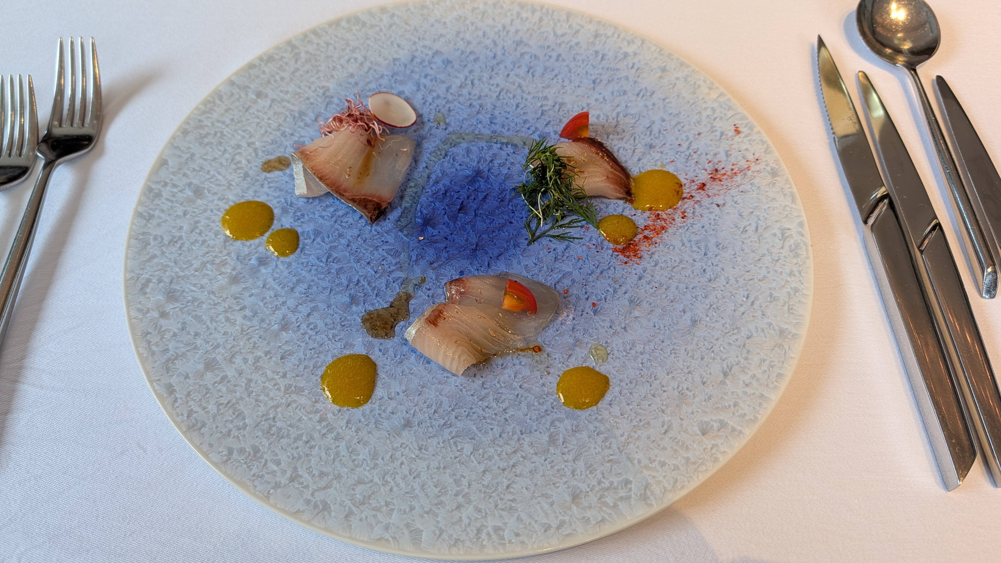 ザ ストリングス表参道