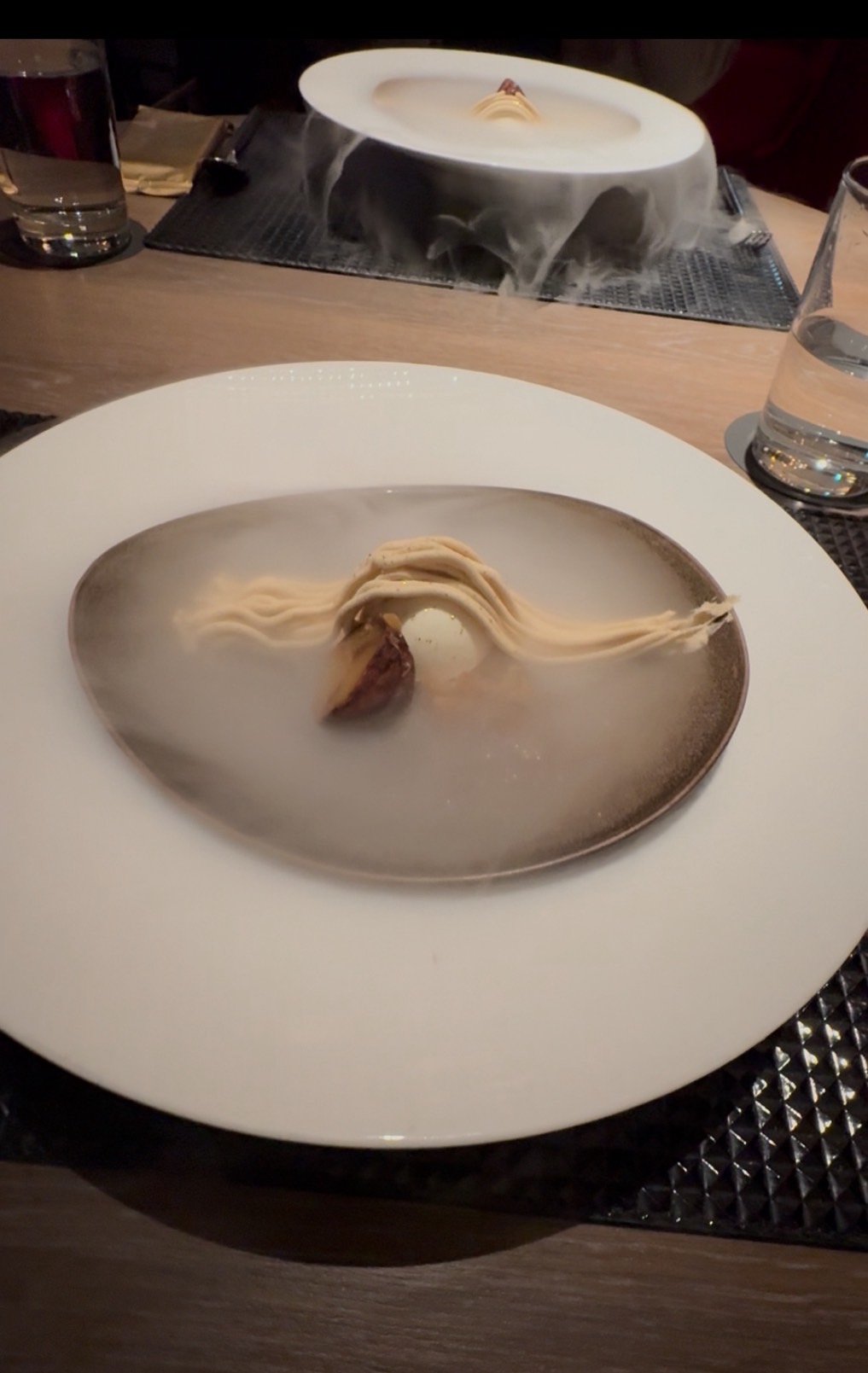 ザ ストリングス表参道