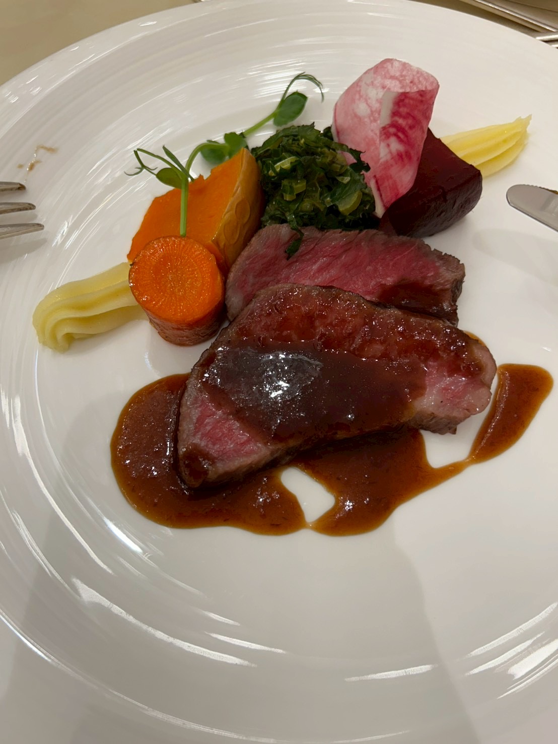 セント・ラファエロチャペル御堂筋