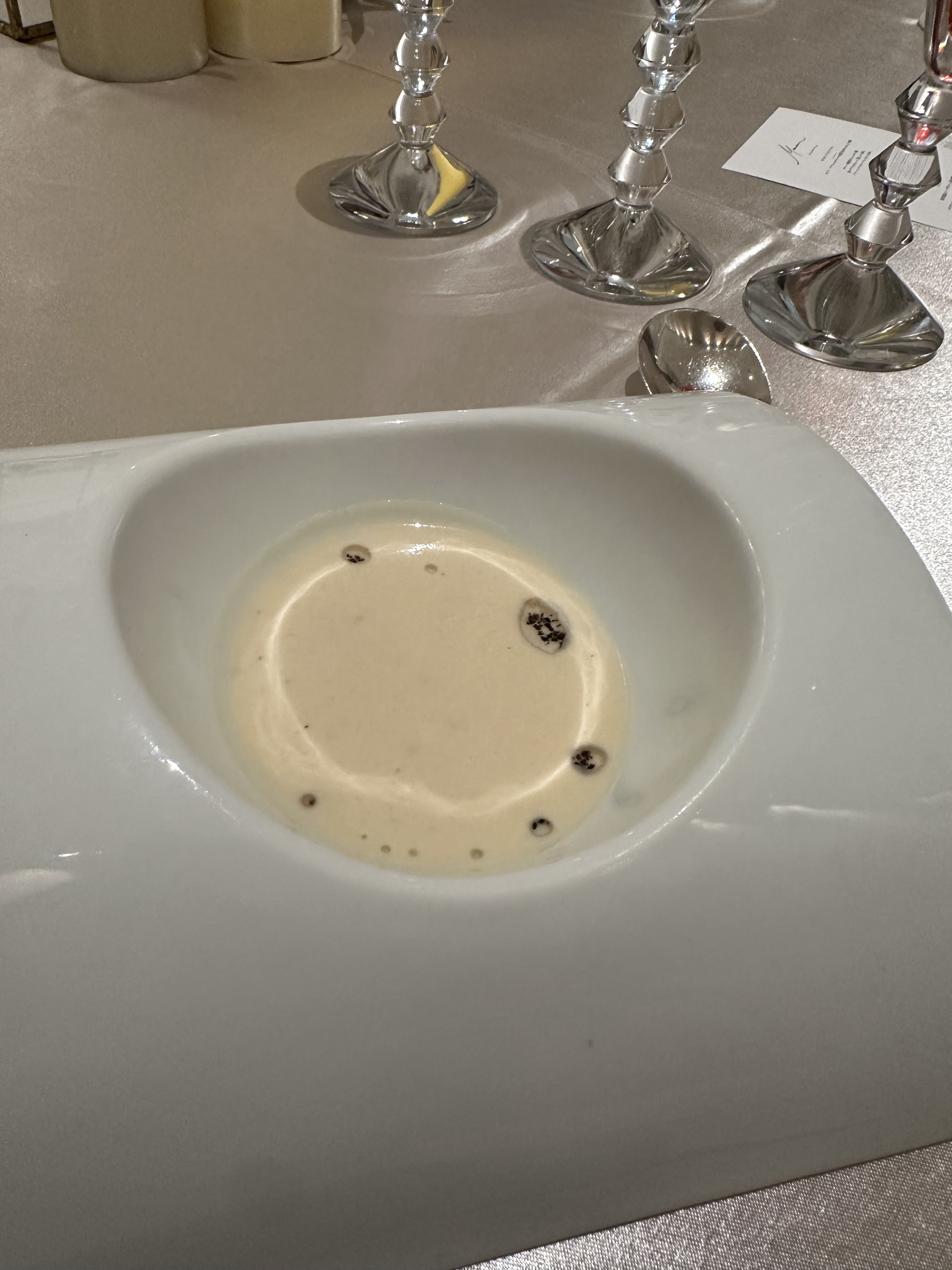 セント・ラファエロチャペル東京