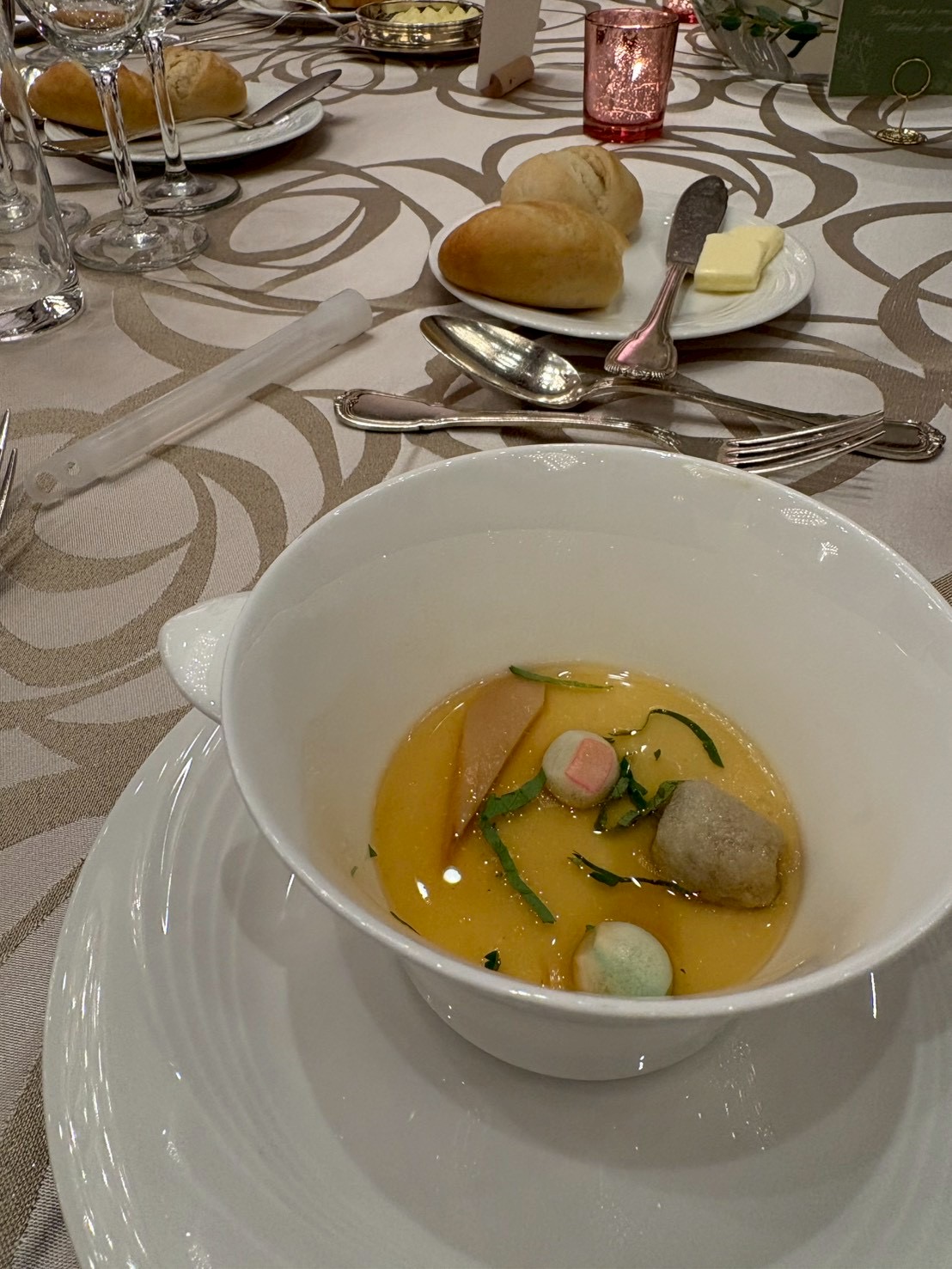 シェラトン・グランデ・トーキョーベイ・ホテル