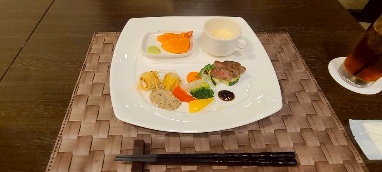 ウエディングレストラン ジュレ