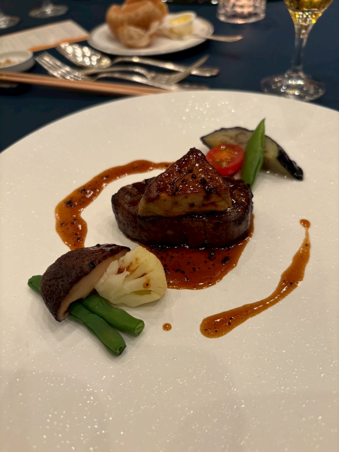 ザ ストリングス表参道