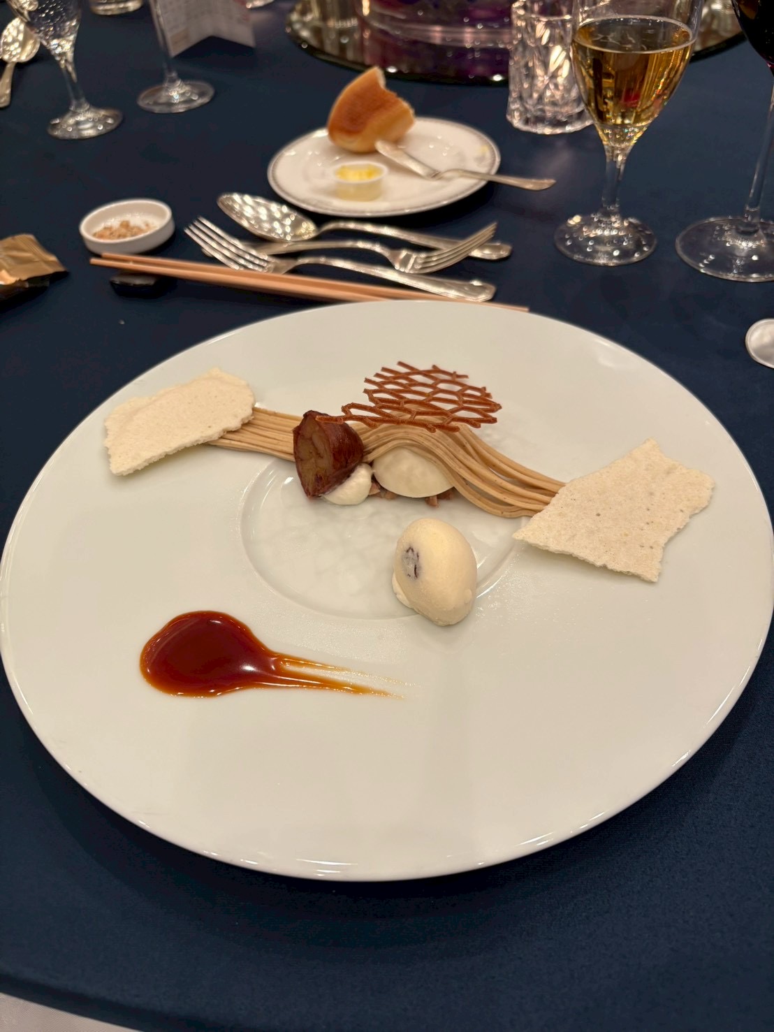 ザ ストリングス表参道