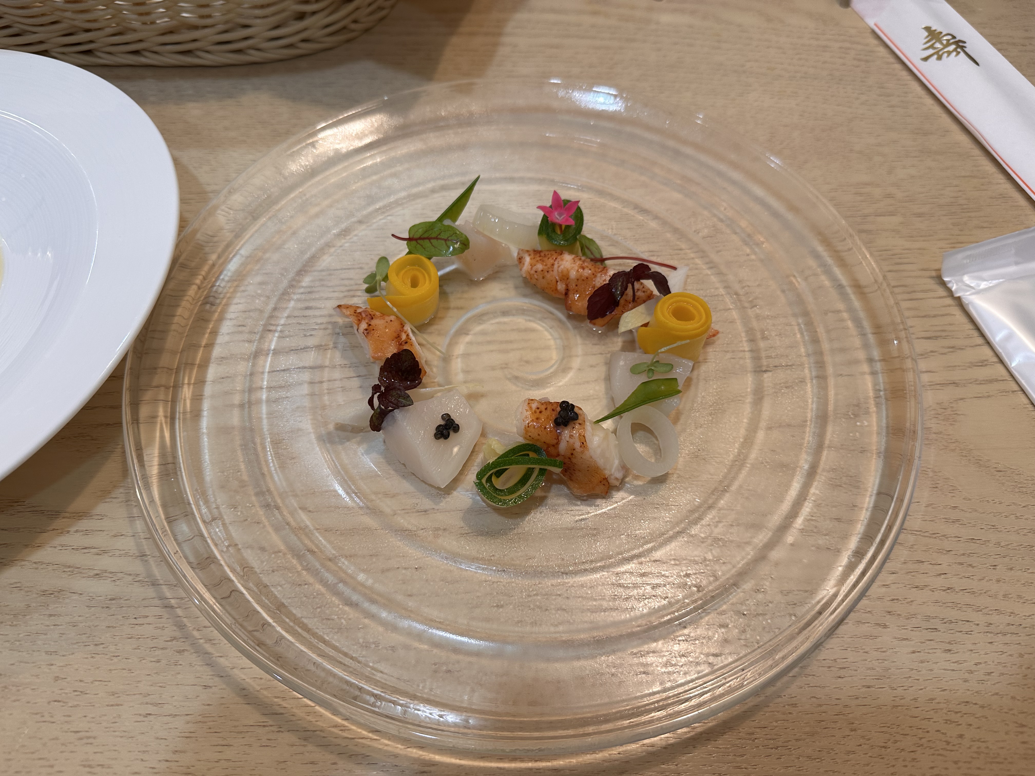 18 (アンウィット) Produced by Casa d' Angela