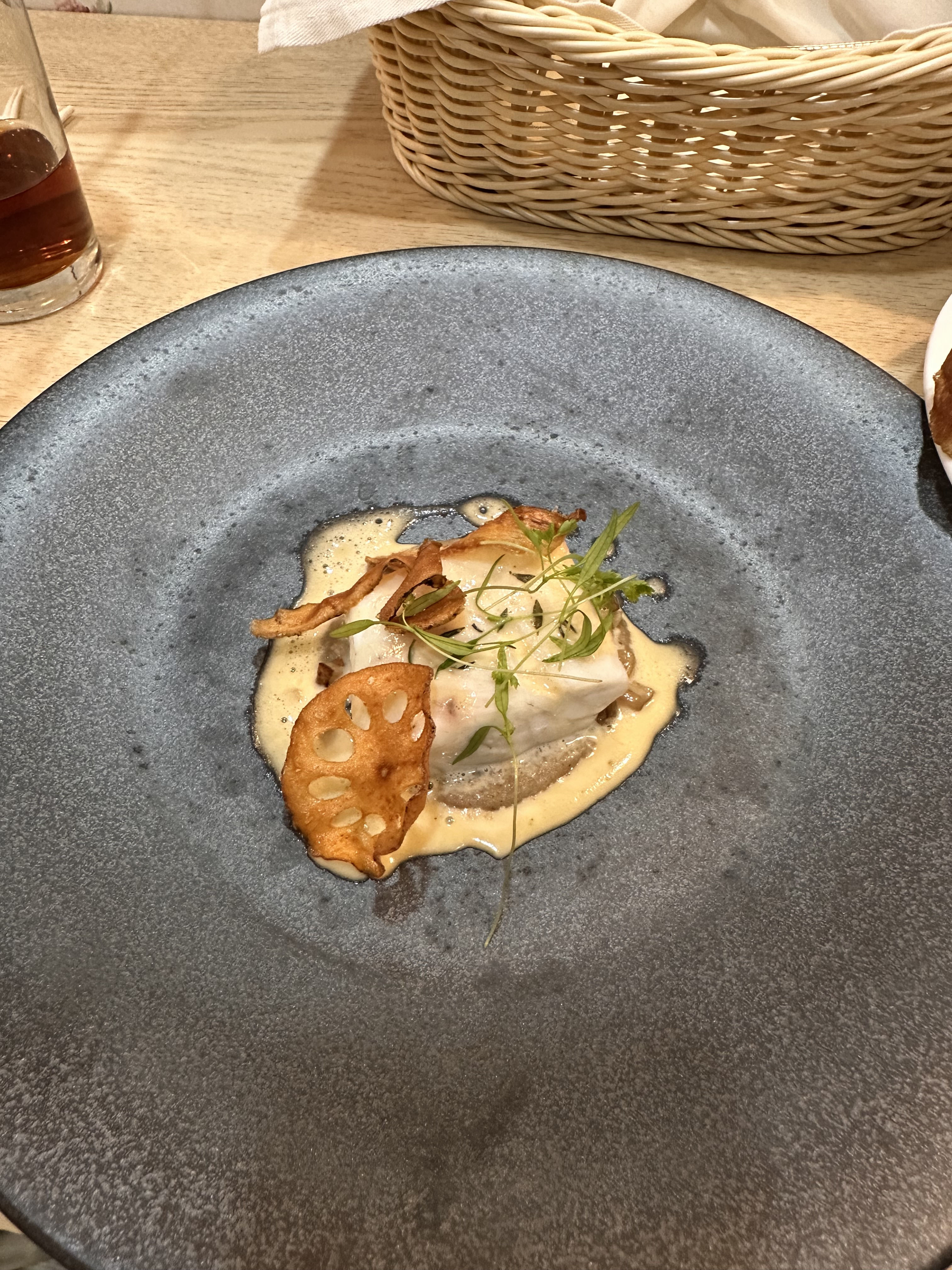 18 (アンウィット) Produced by Casa d' Angela