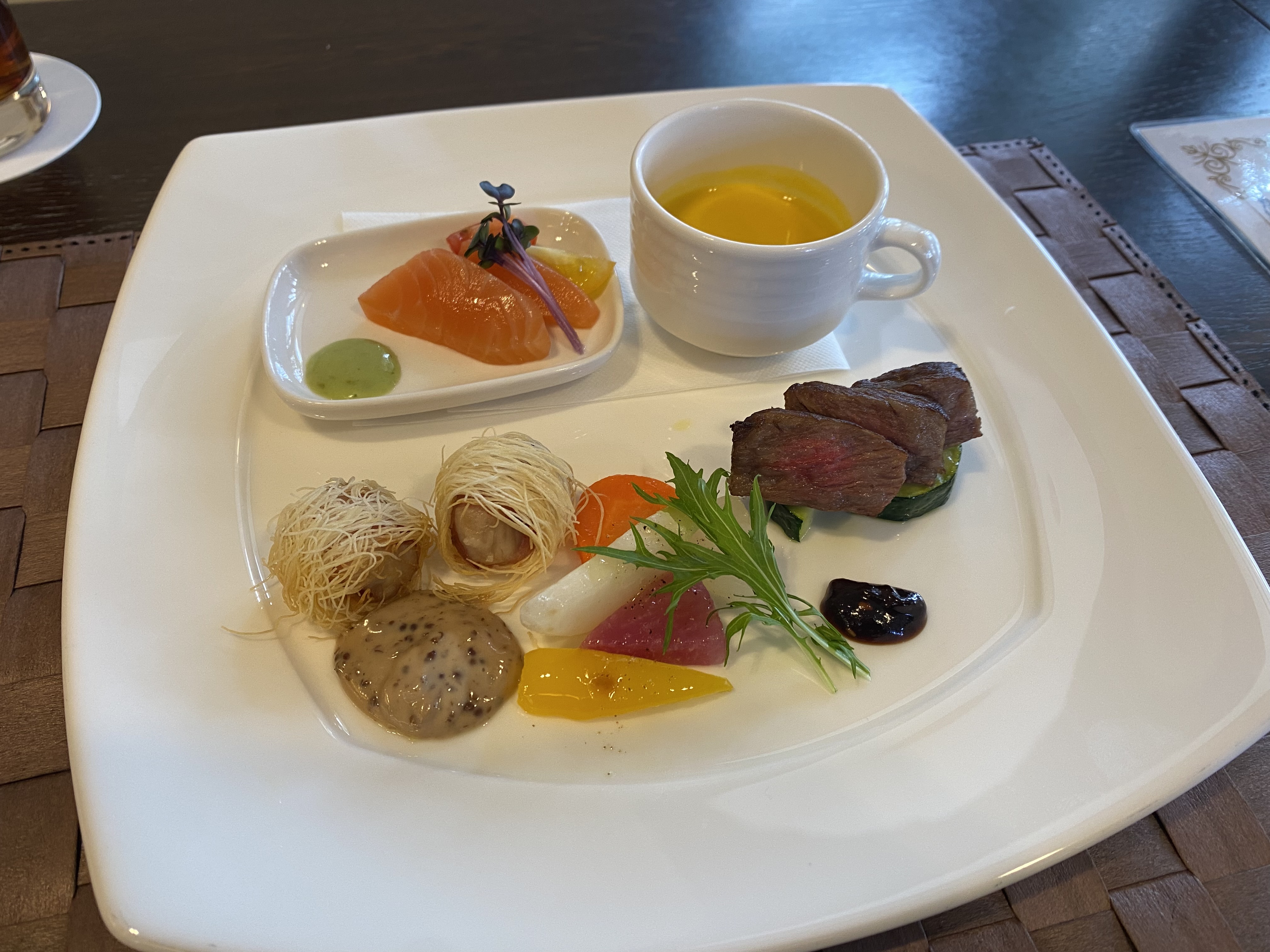 ウエディングレストラン ジュレ