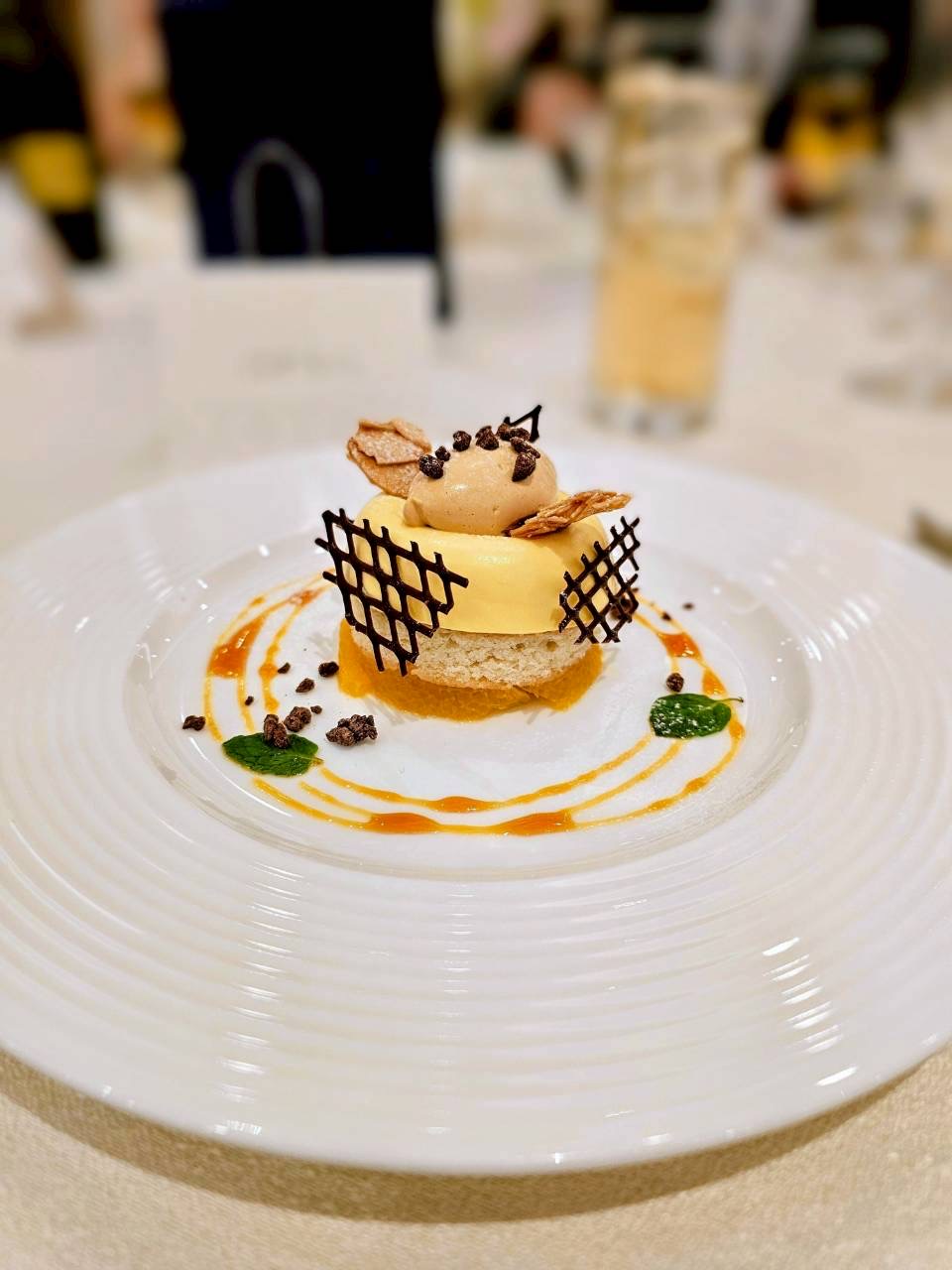 アンフェリシオン