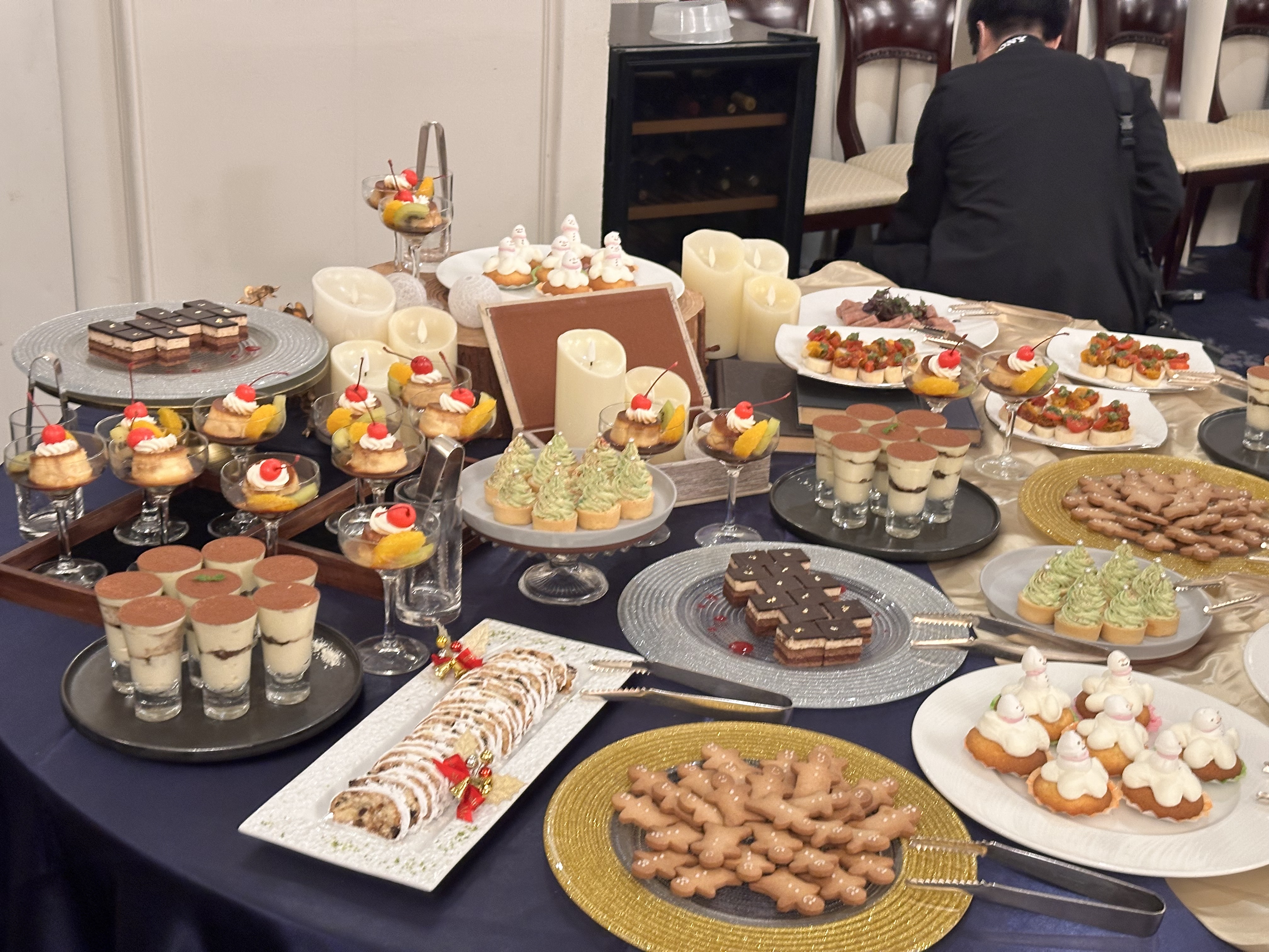 セント・ラファエロチャペル御堂筋