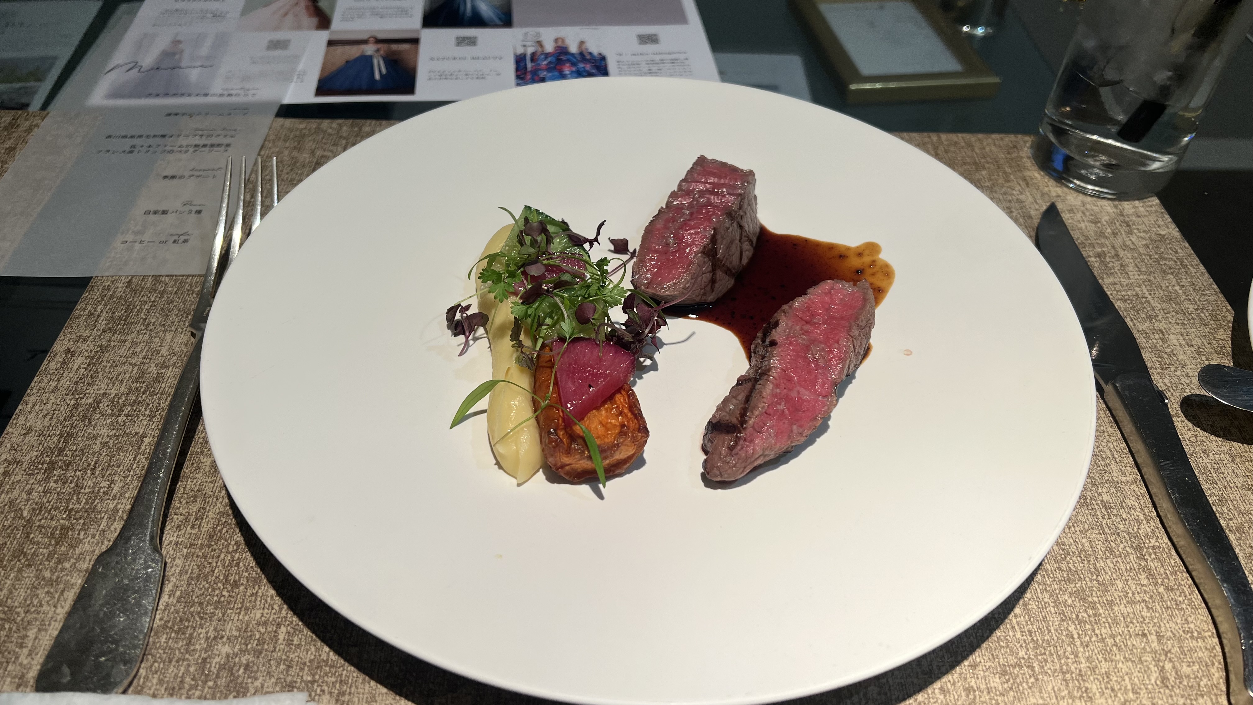 セント・ラファエロチャペル御堂筋