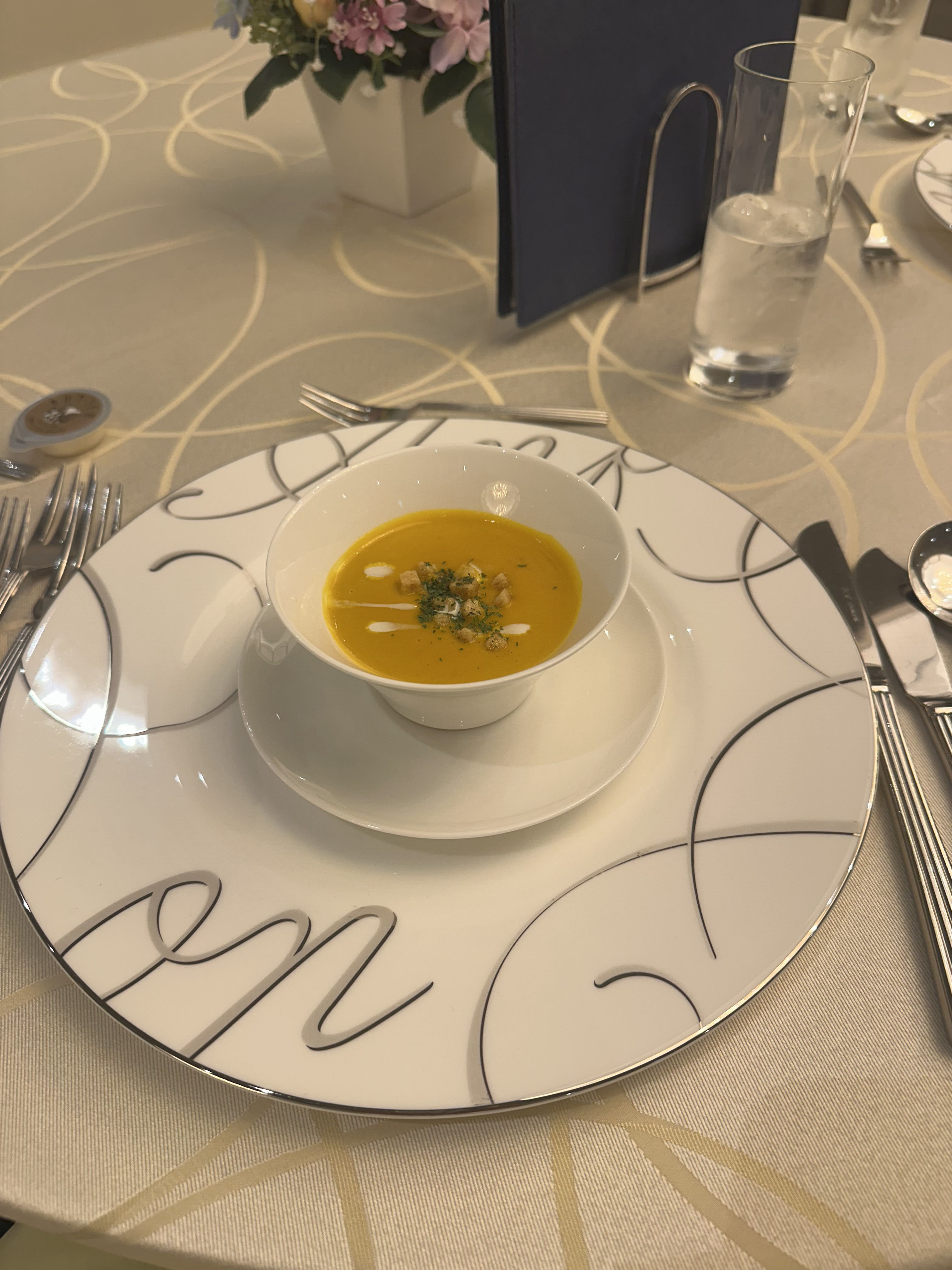 アンフェリシオン