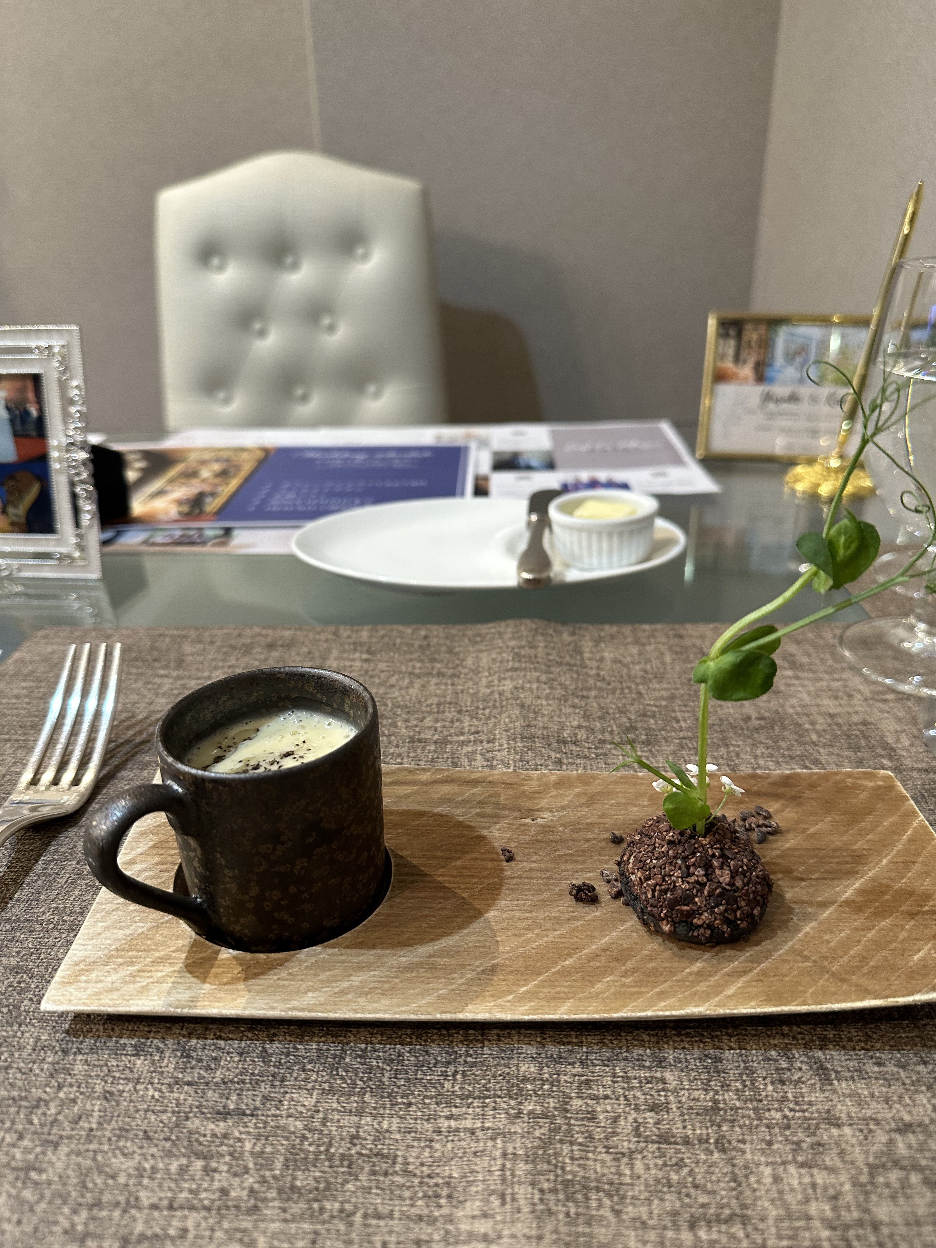 セント・ラファエロチャペル御堂筋