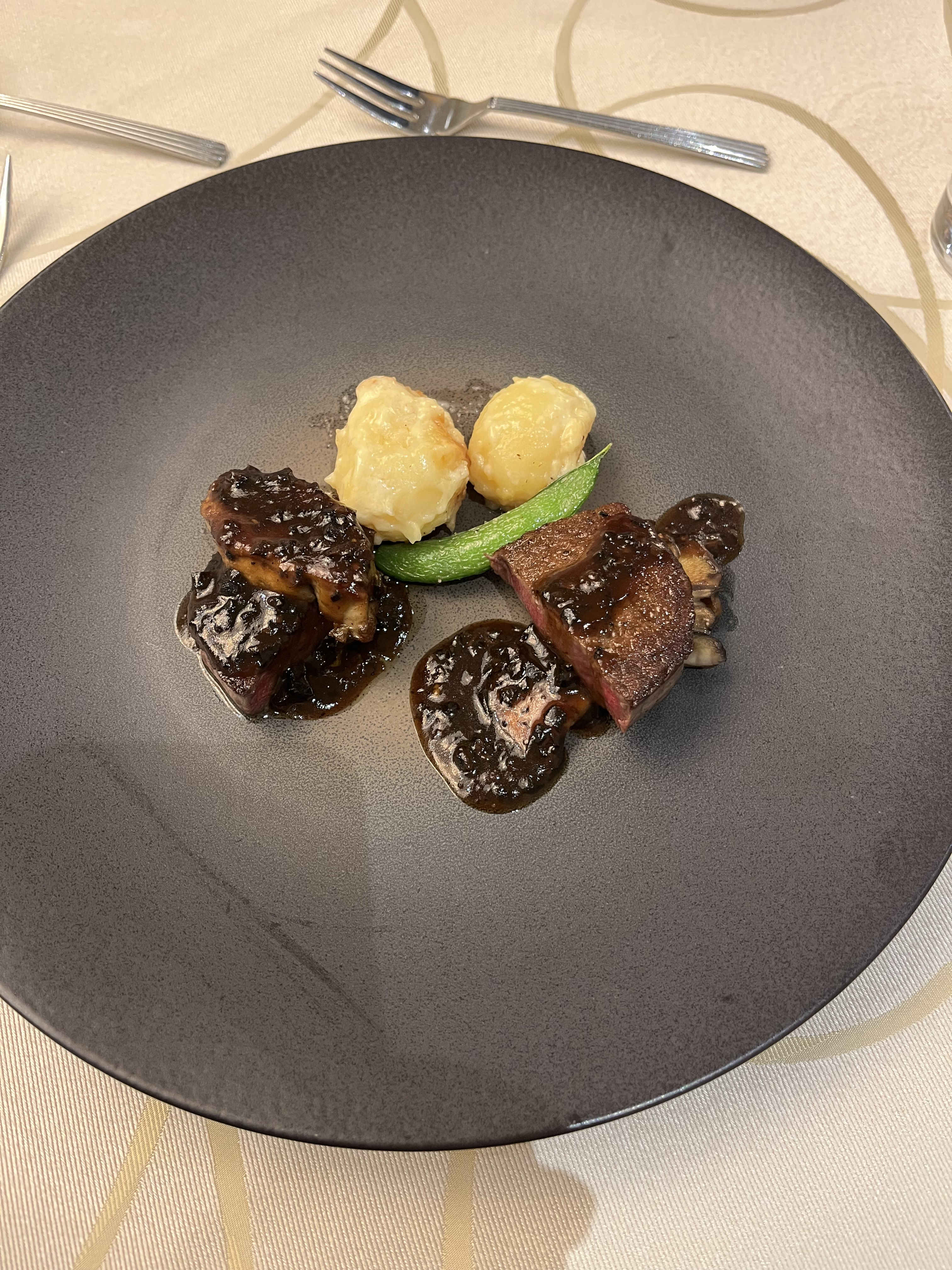 アンフェリシオン