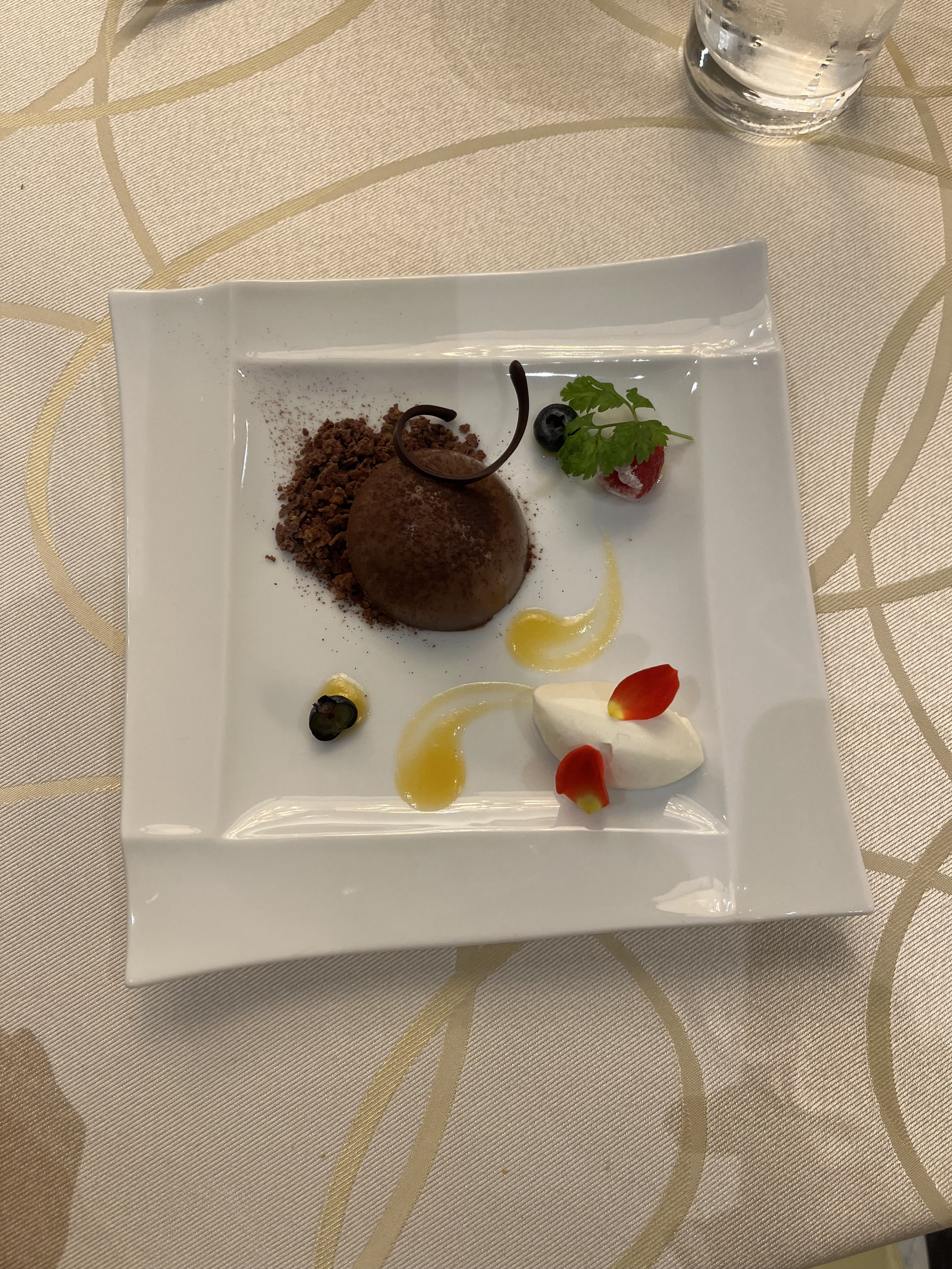 アンフェリシオン