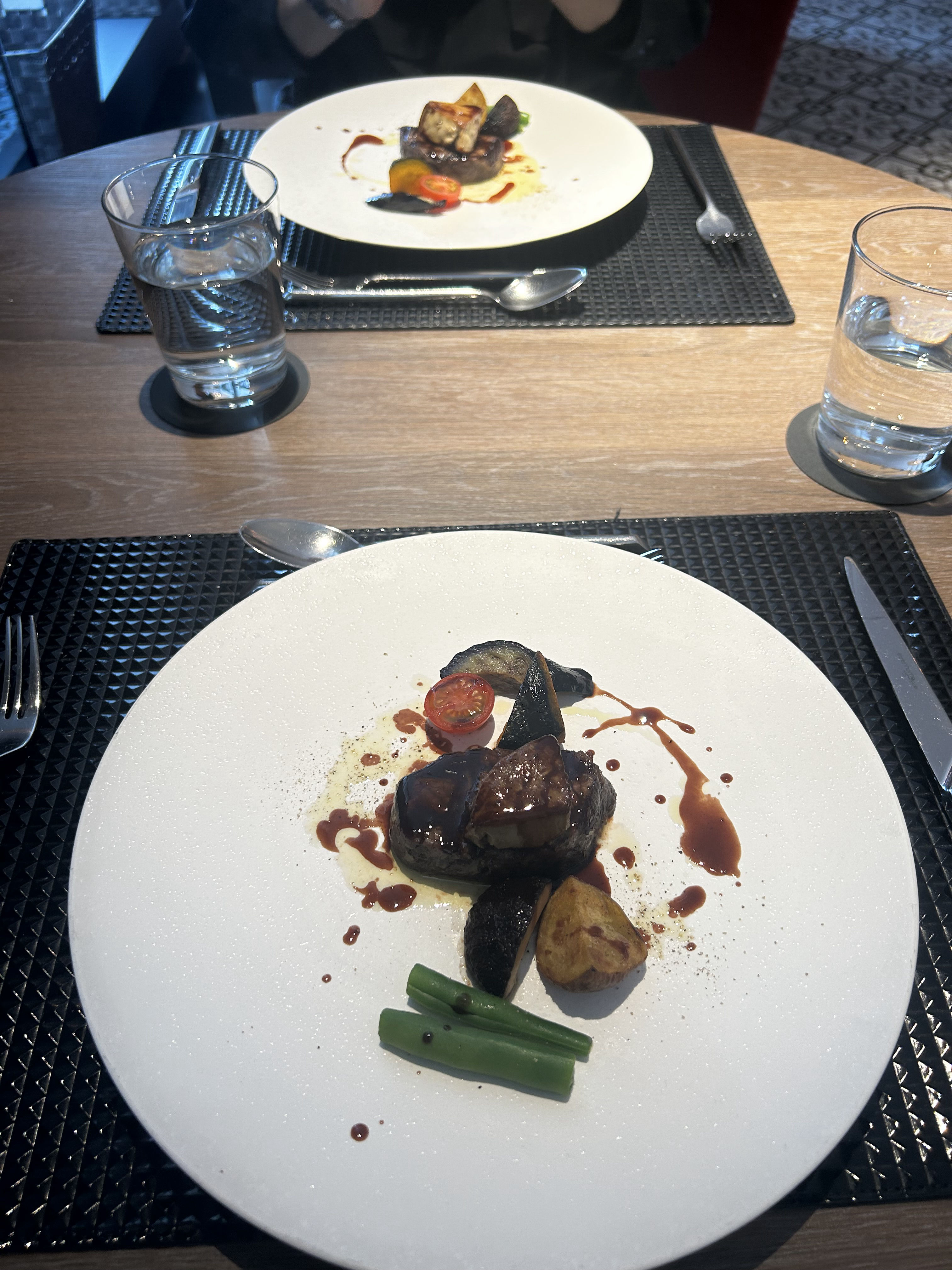 ザ ストリングス表参道