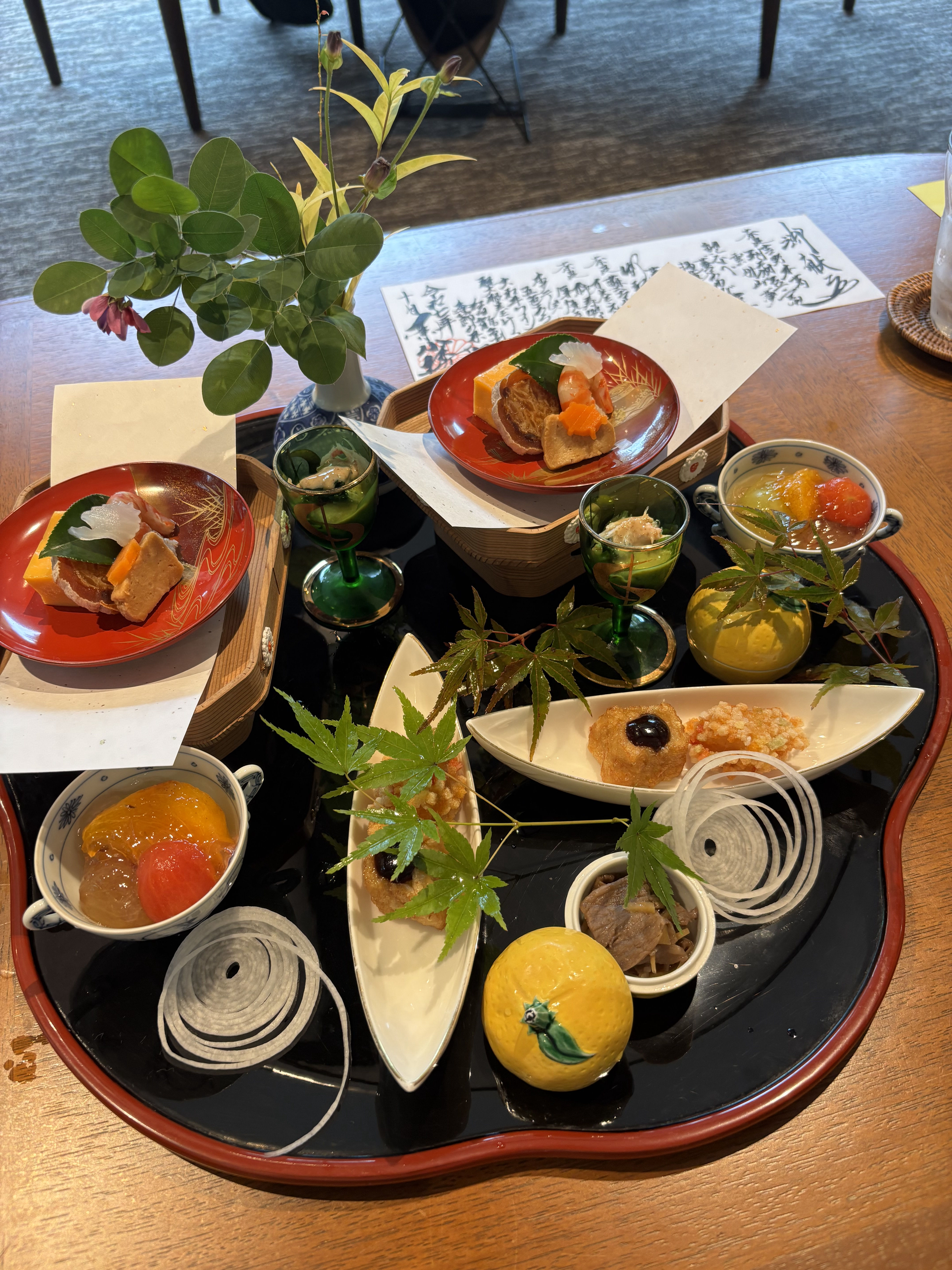 The KIKUSUIRO narapark(菊水楼)